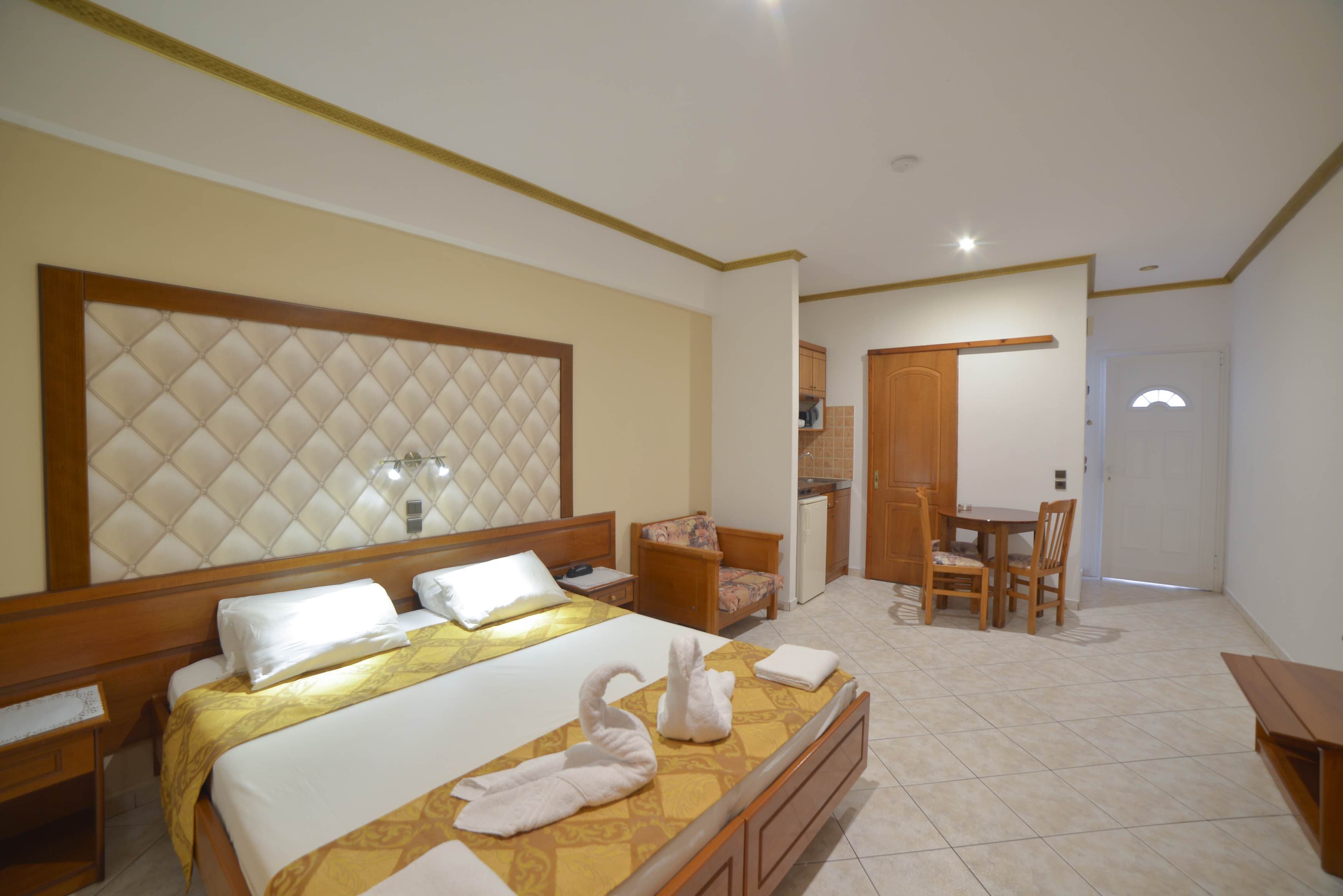 Hotel Angelina & Apartments Ansicht 4