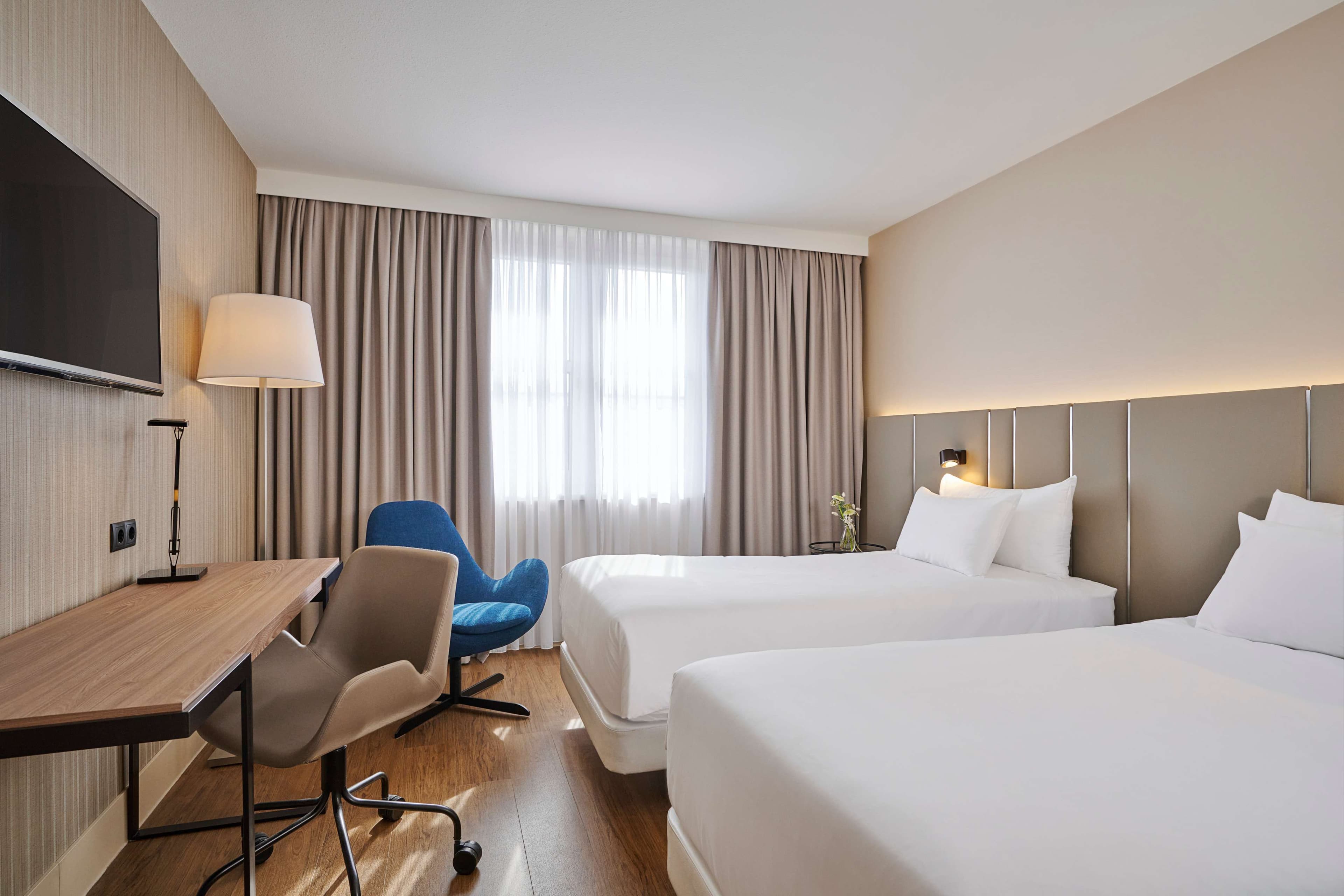 Hotel NH Frankfurt Airport Ansicht 4