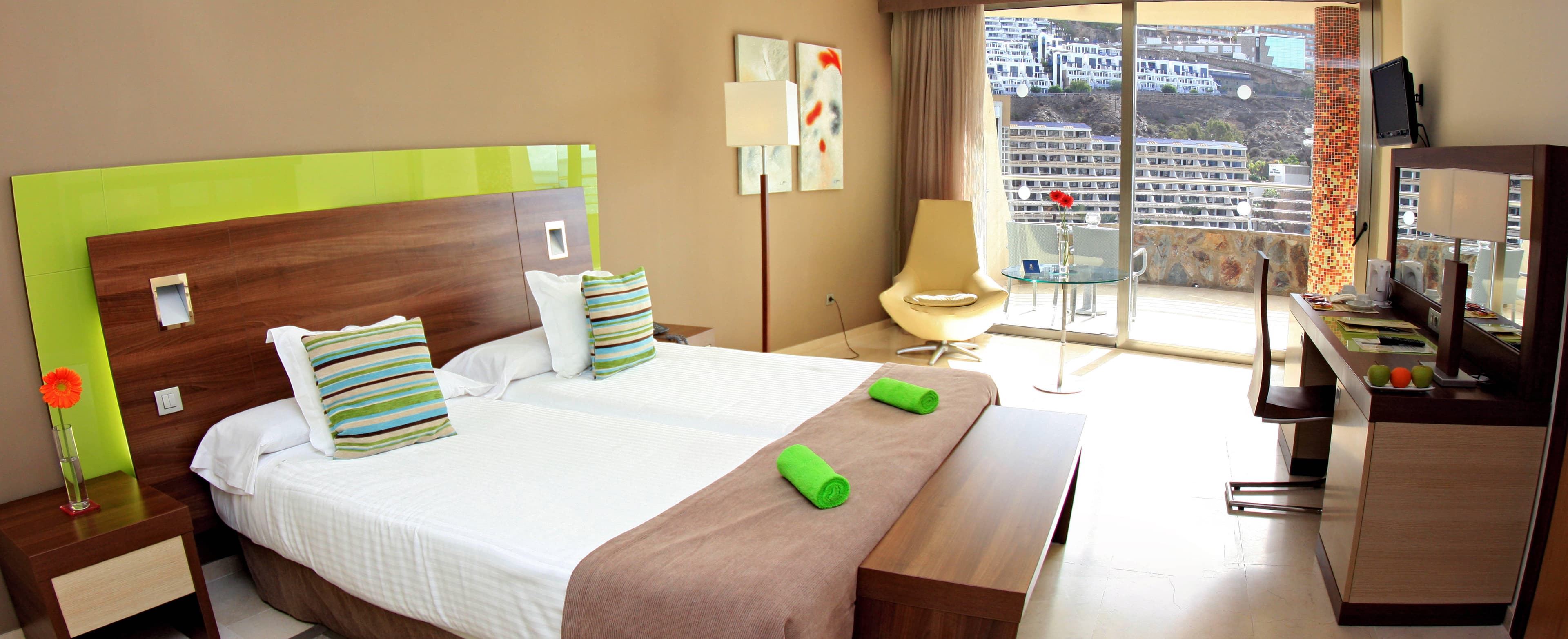 Hotel LIVVO Valle Taurito Ansicht 4