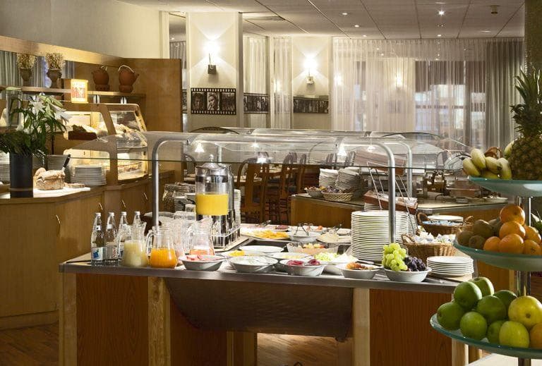 Hotel Novotel Den Haag City Centre Ansicht 8