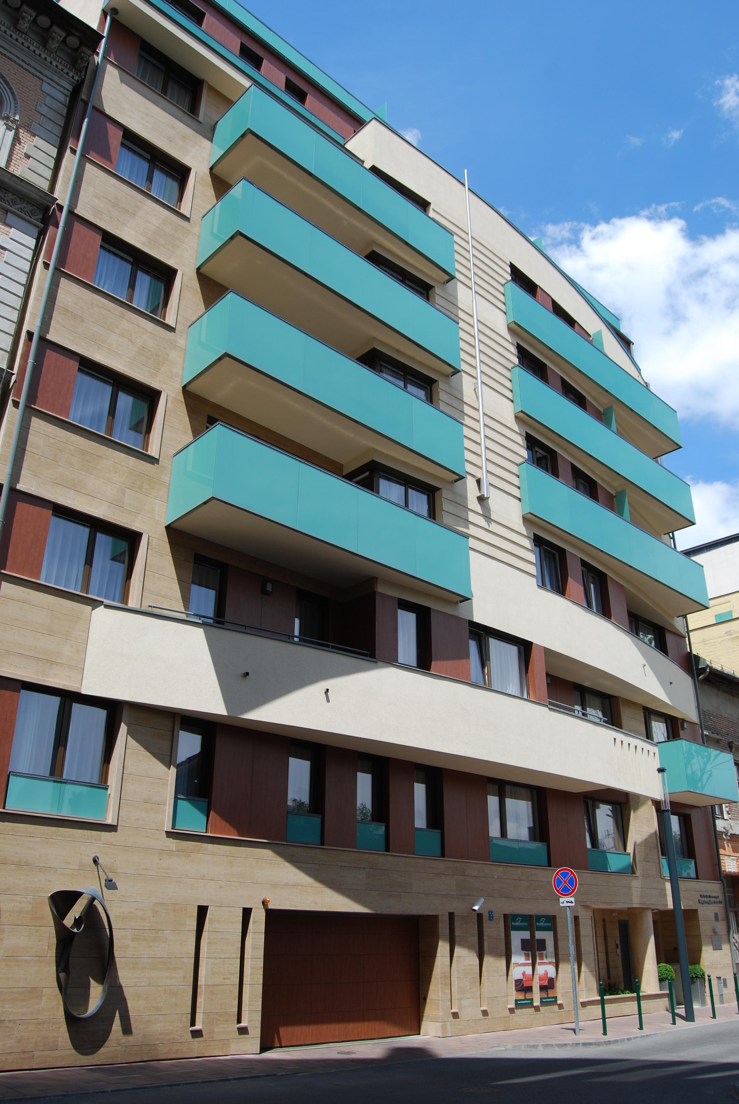 Escala Hotel & Suites Ansicht 3