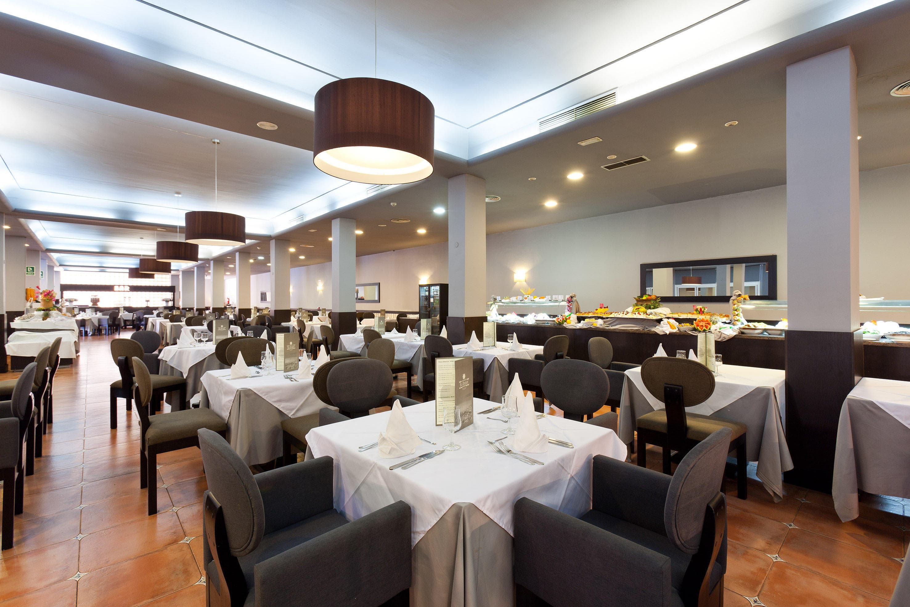 Hotel El Duque Ansicht 10