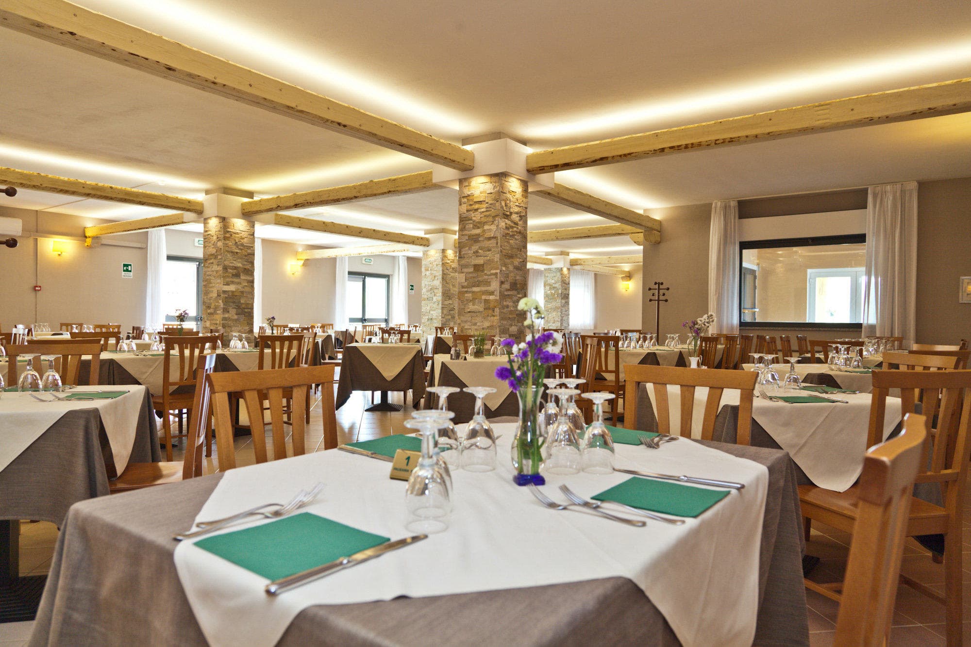Hotel Pausania Inn Ansicht 10