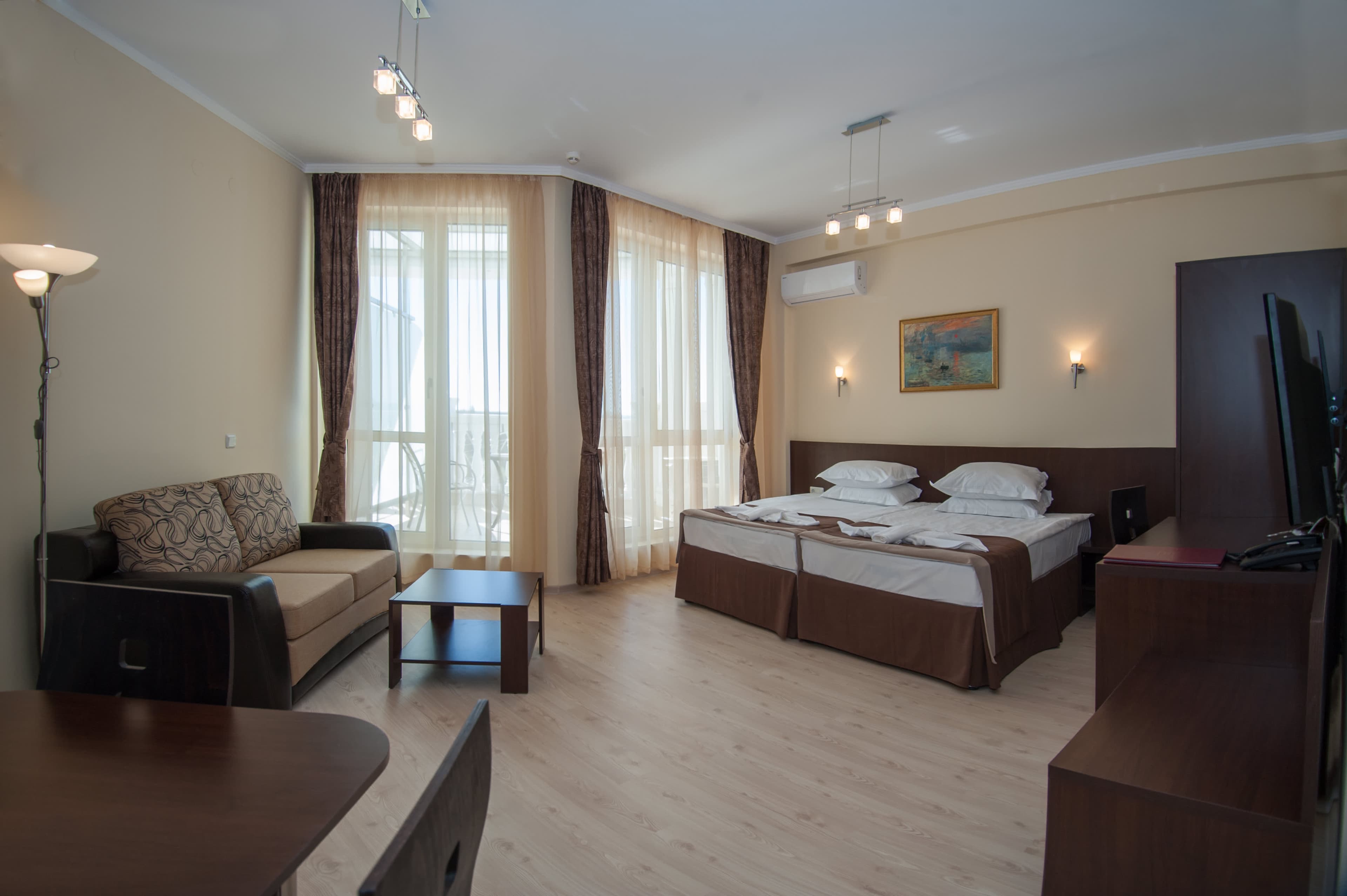 Hotel Rome Palace Deluxe Ansicht 5