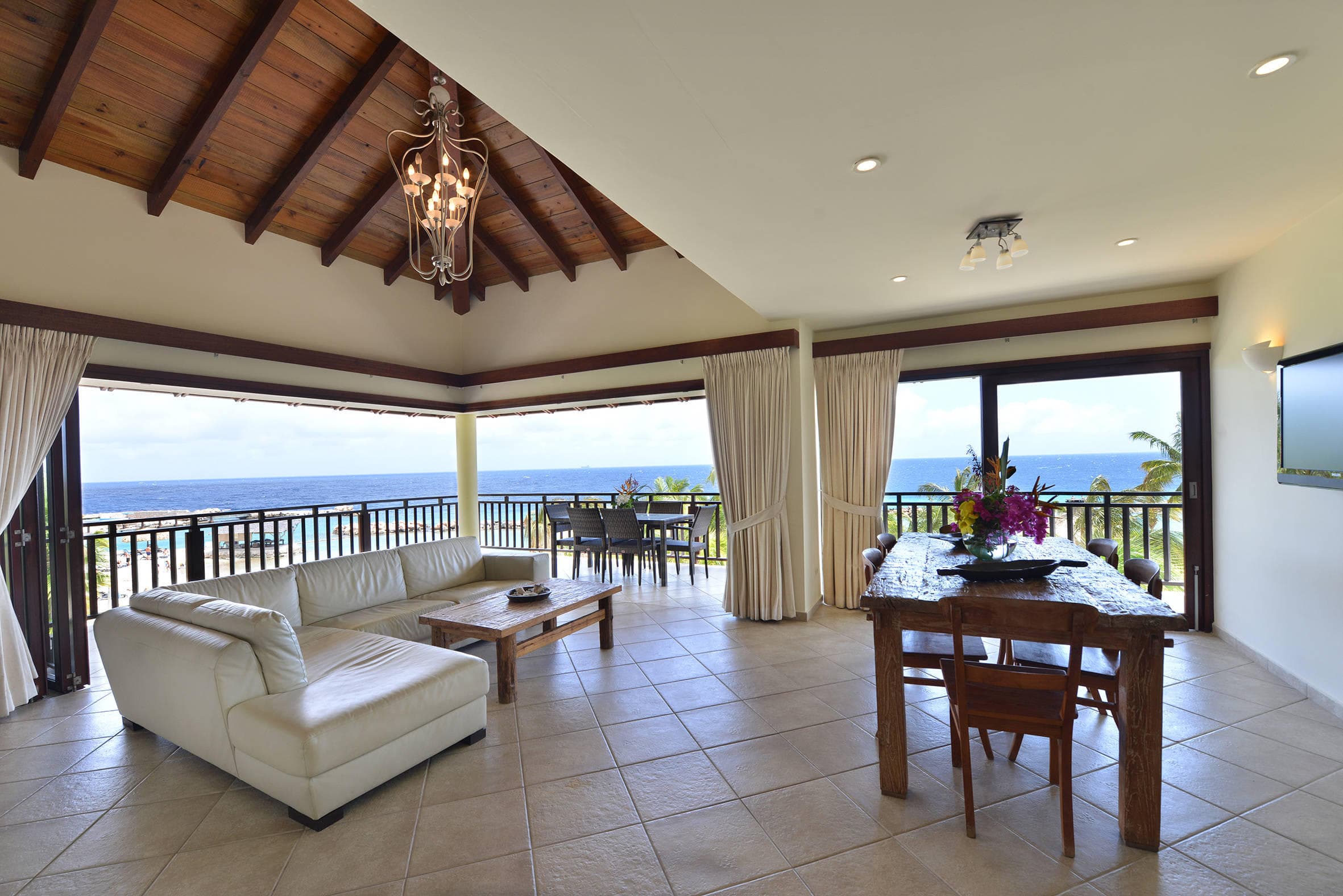 LionsDive Beach Resort Ansicht 5