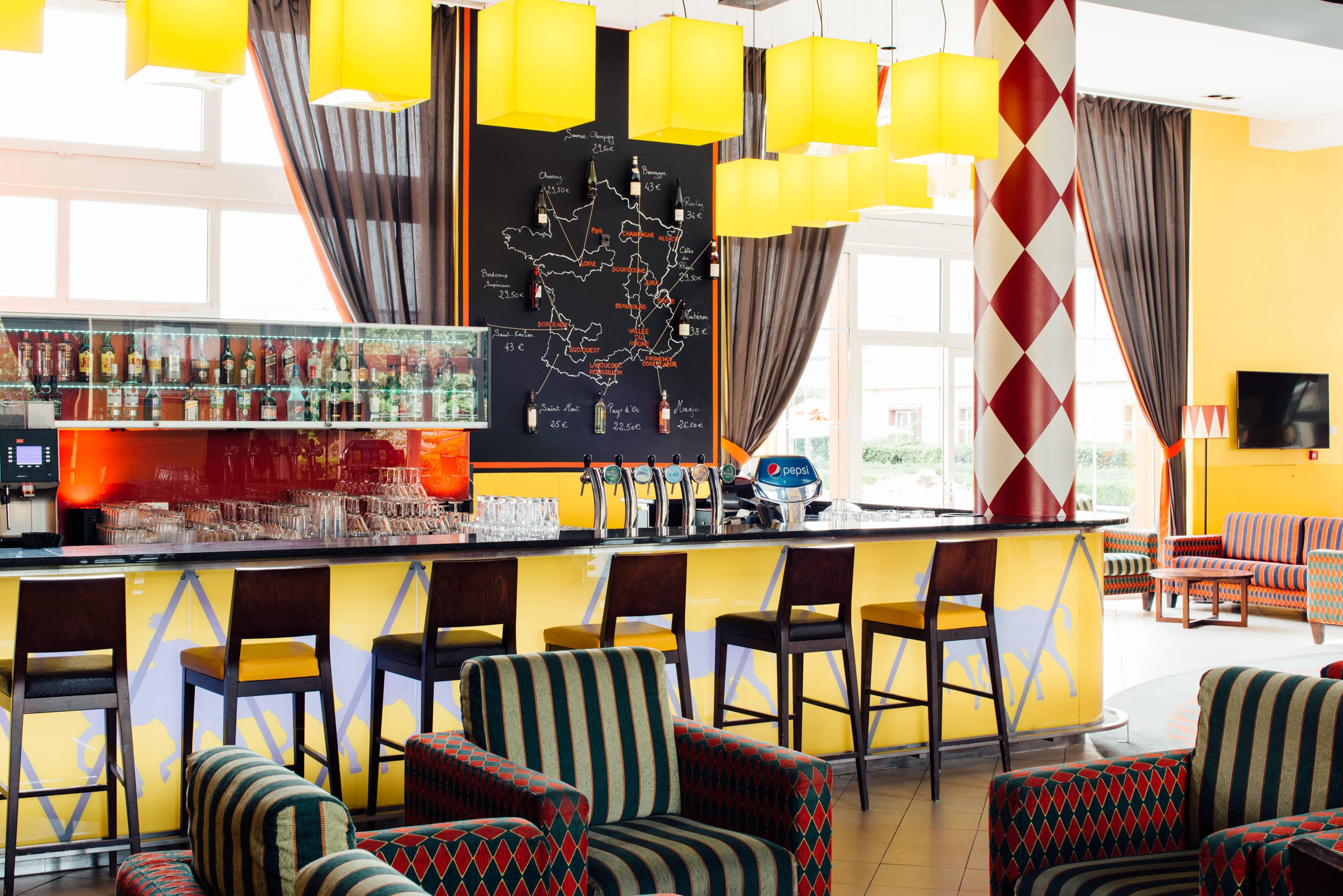 Grand Magic Hotel Ansicht 7