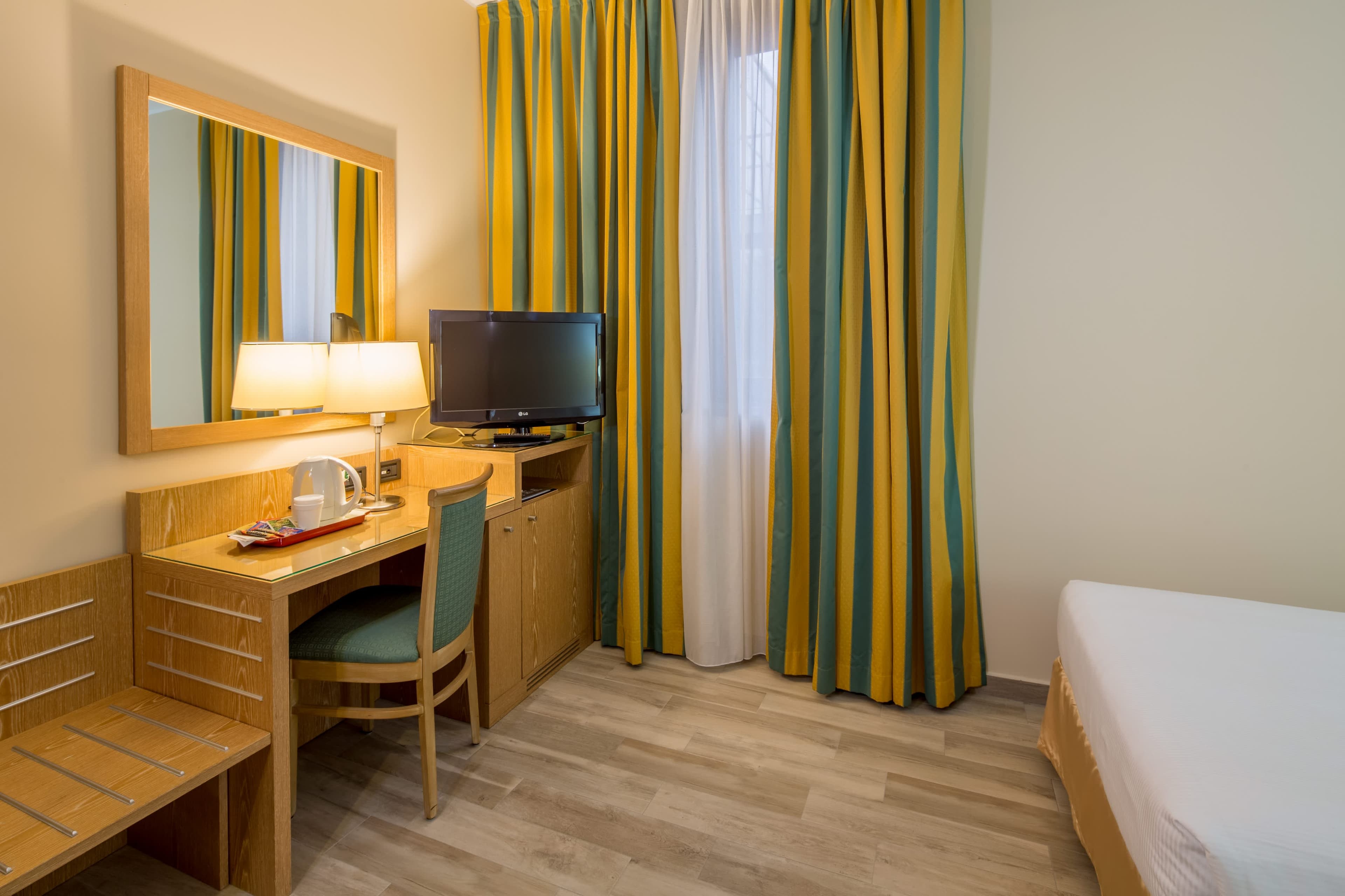 Best Western Hotel Cavalieri Della Corona Ansicht 9