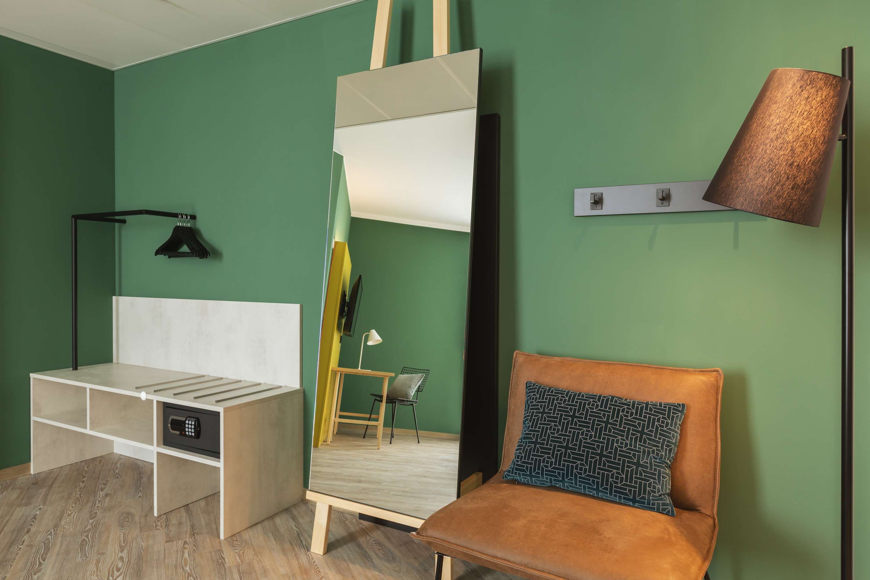 Holiday Inn - the niu, Tab Dusseldorf Main Station Ansicht 6
