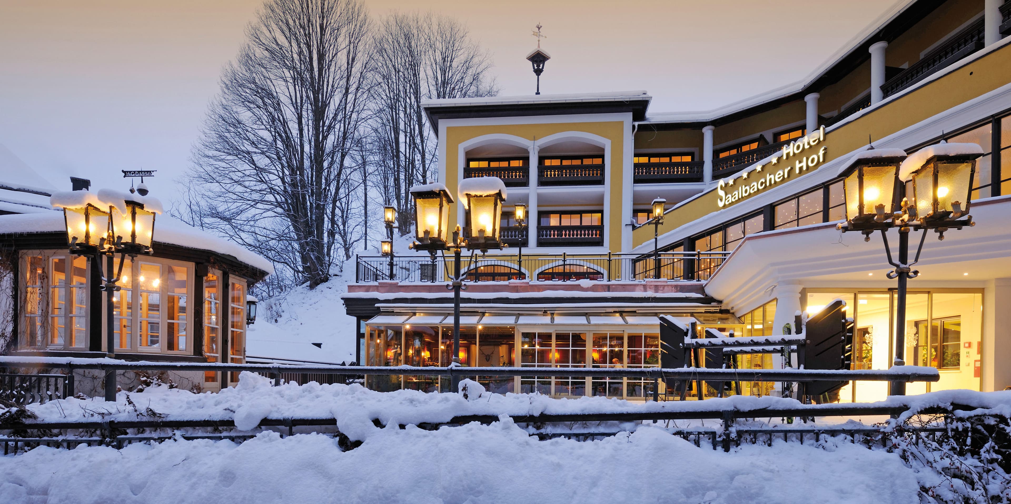 Hotel Saalbacher Hof Ansicht 2