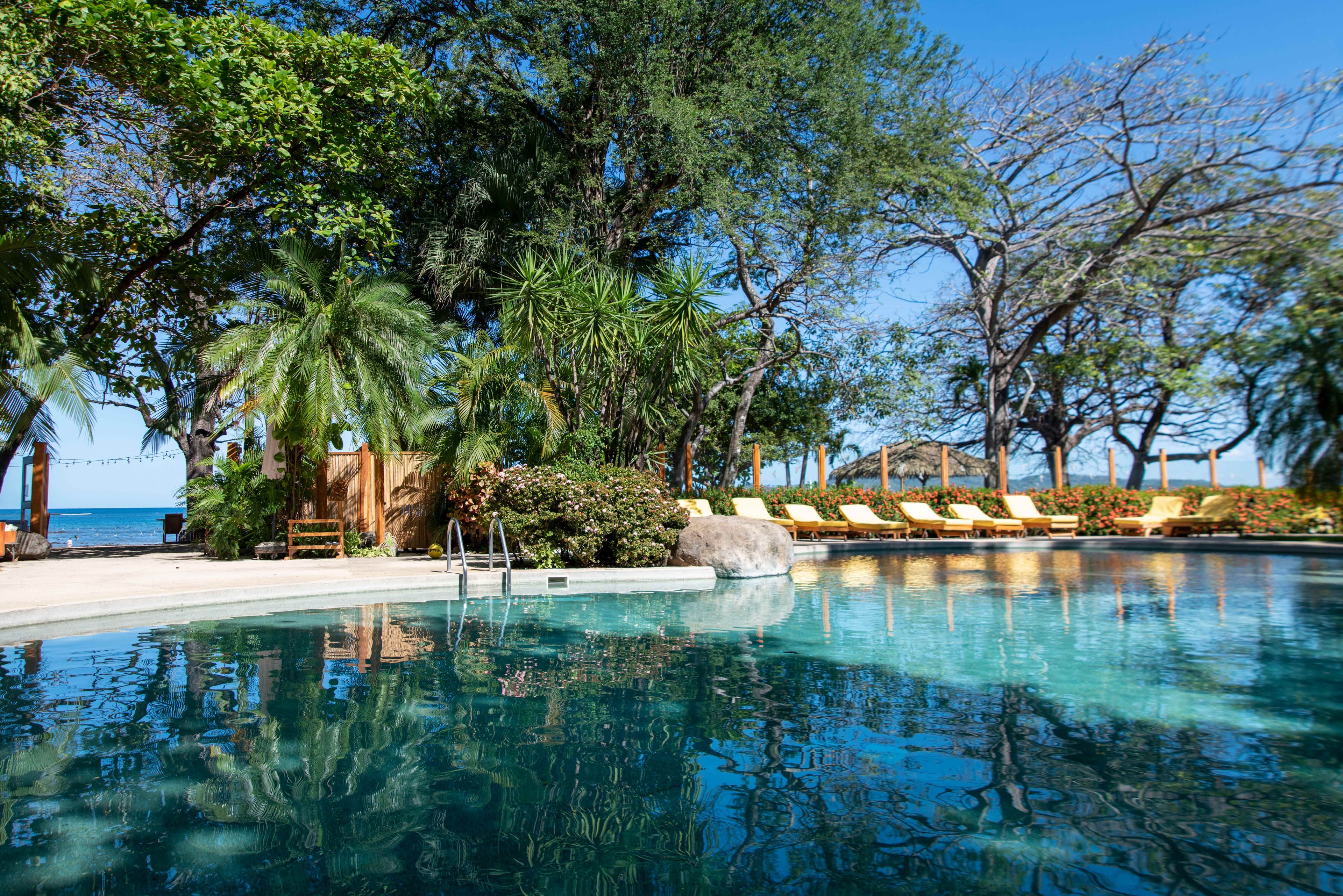 Capitán Suizo Beachfront Boutique Hotel
