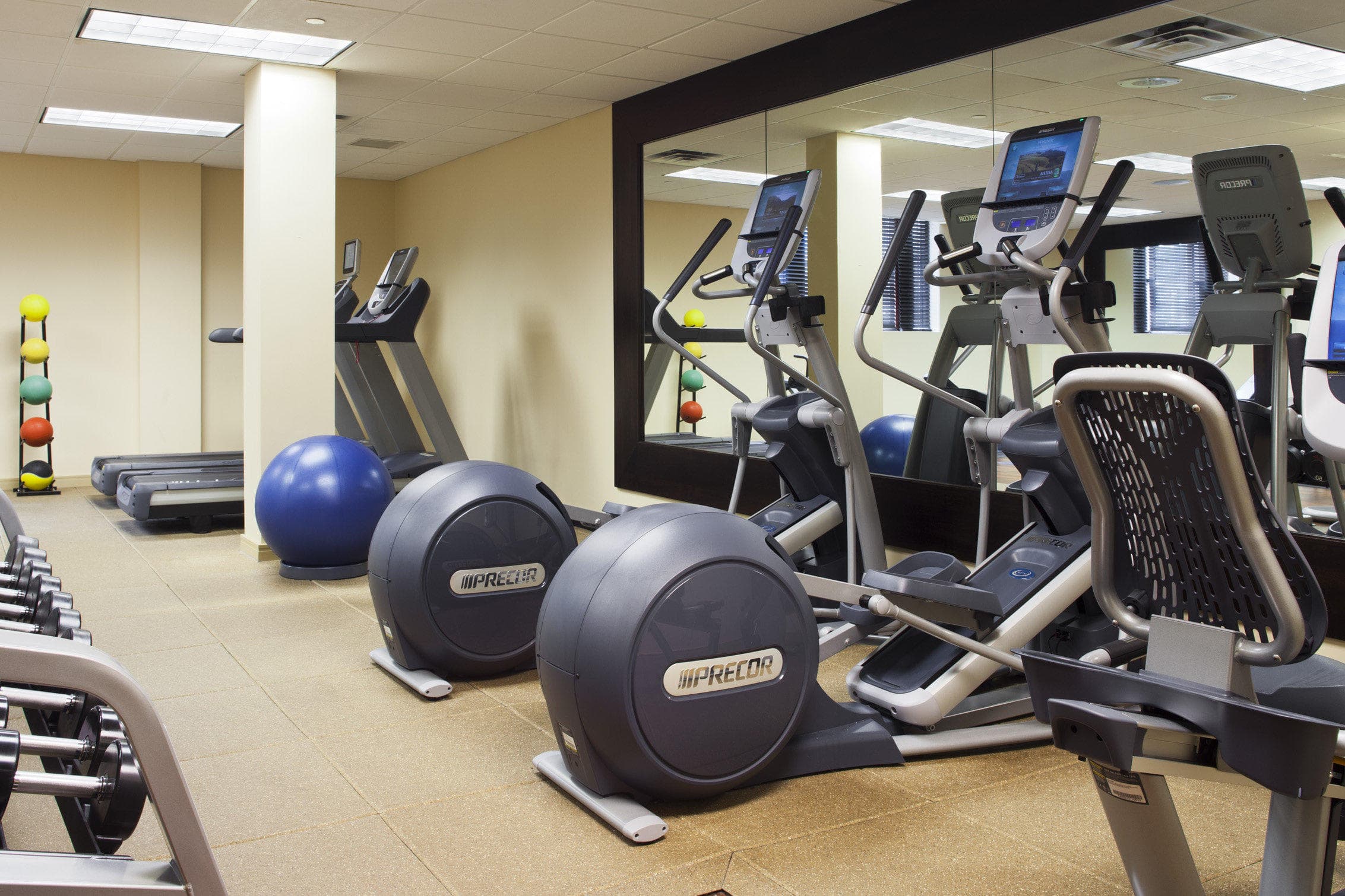 DoubleTree Fallsview Resort & Spa by Hilton - Niagara Falls Ansicht 9