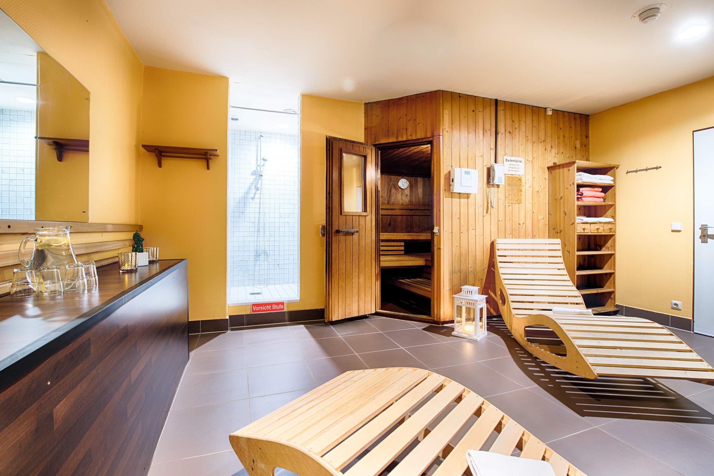 Leonardo Hotel Hamburg Elbbrücken Ansicht 6