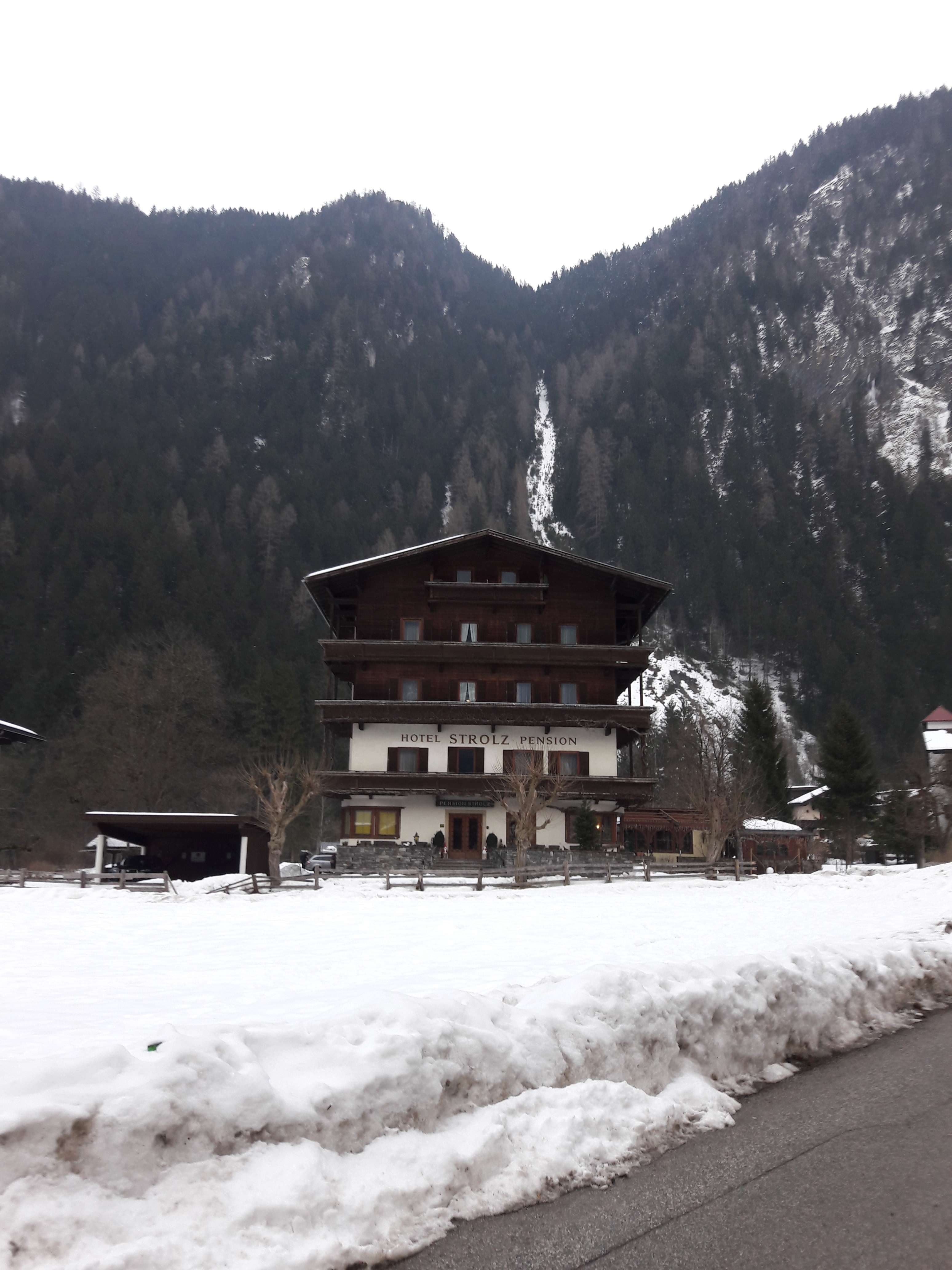 Hotel & Pension Strolz