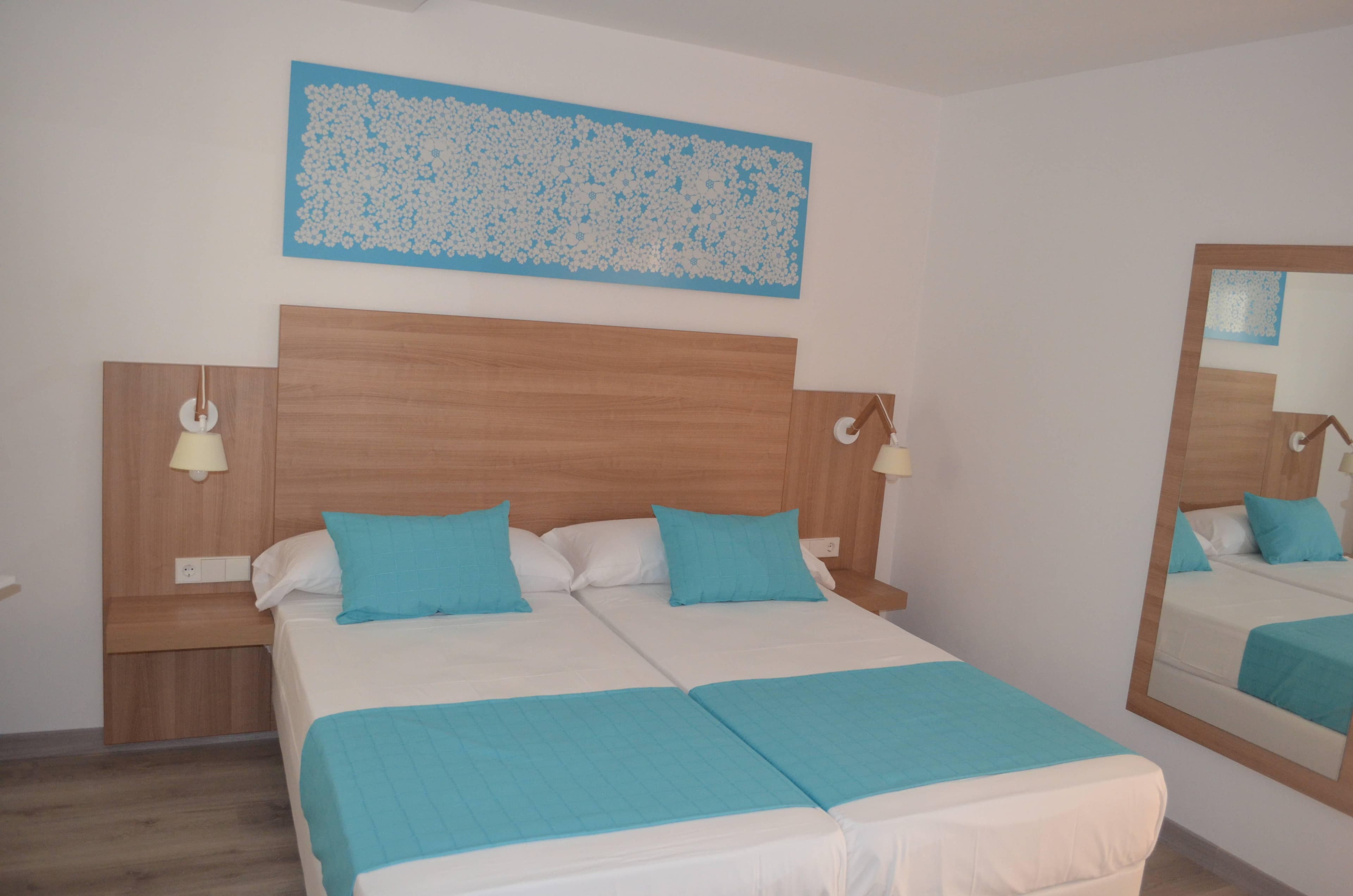 Cala Llenya Resort Ibiza Ansicht 4