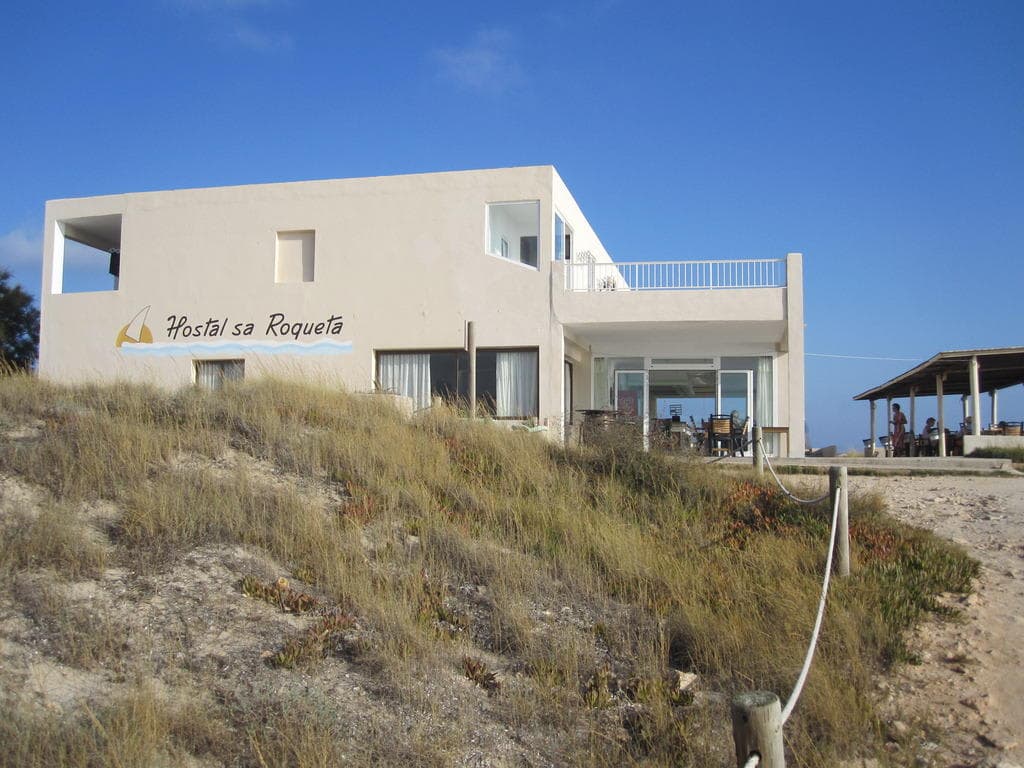 Hostel Sa Roqueta