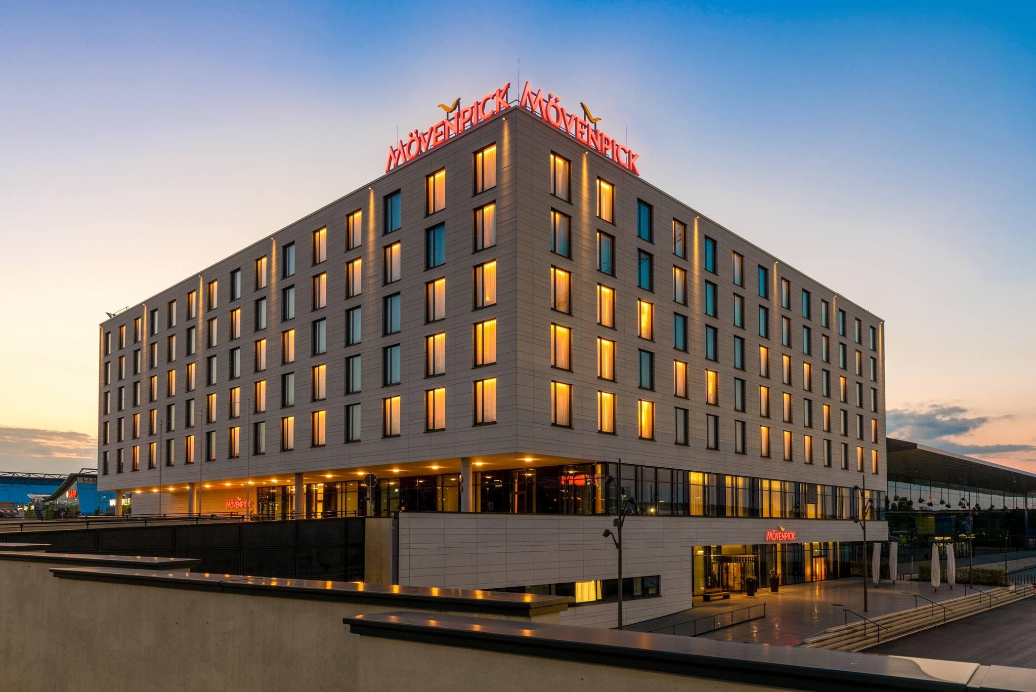 Mövenpick Hotel Stuttgart Messe & Congress Ansicht 3