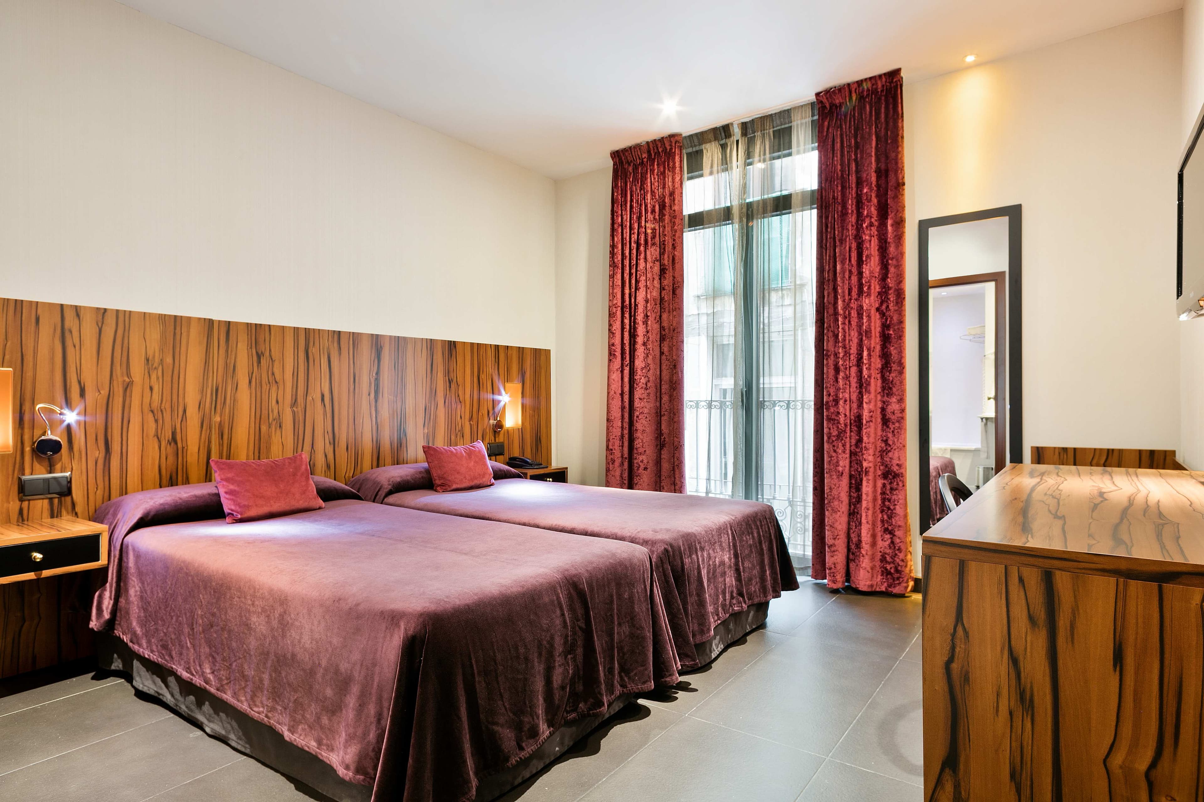 Hotel California Ansicht 4