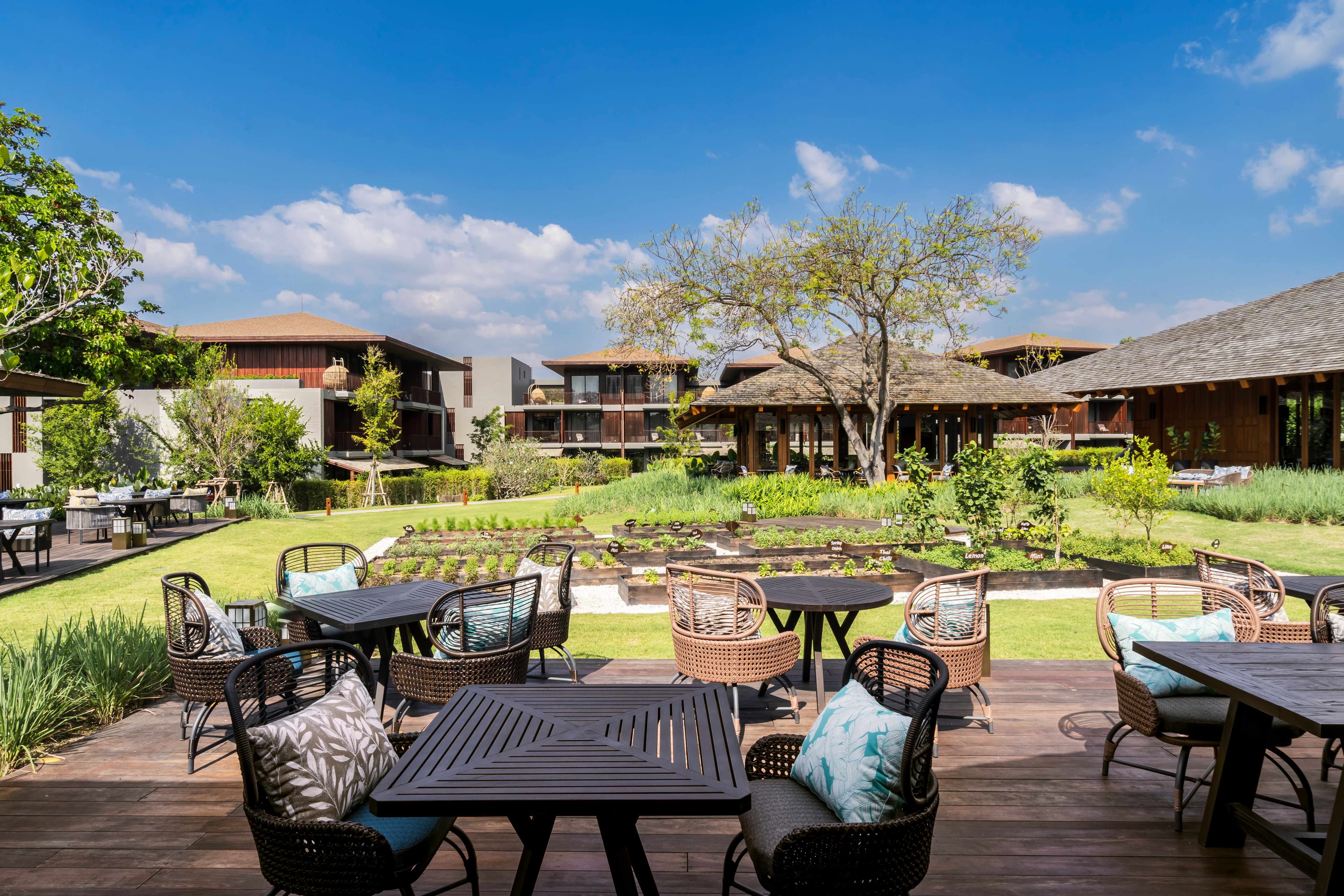 Andaz Pattaya Jomtien Beach, By Hyatt Ansicht 2
