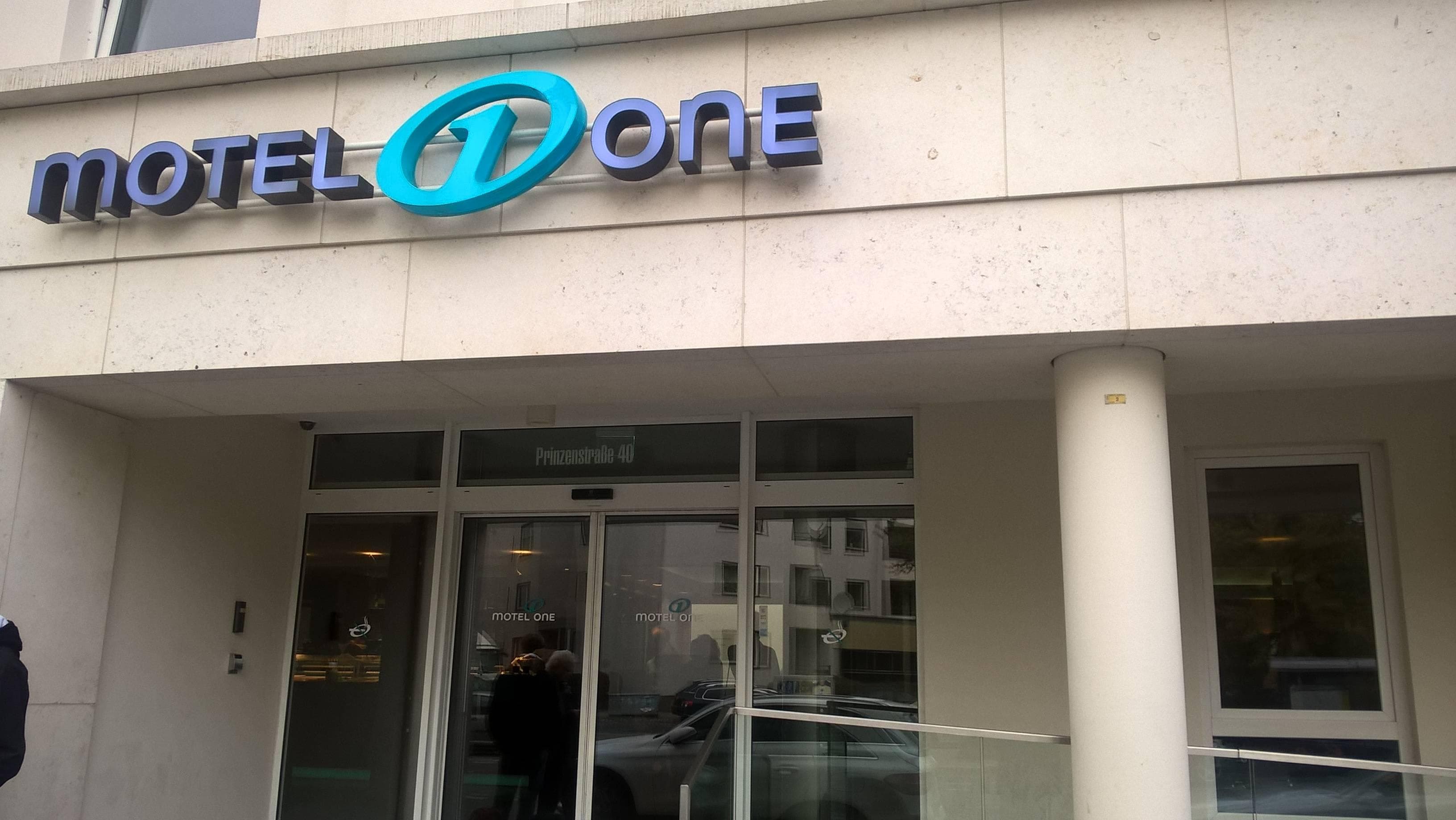 Motel One Berlin Mitte Ansicht 2