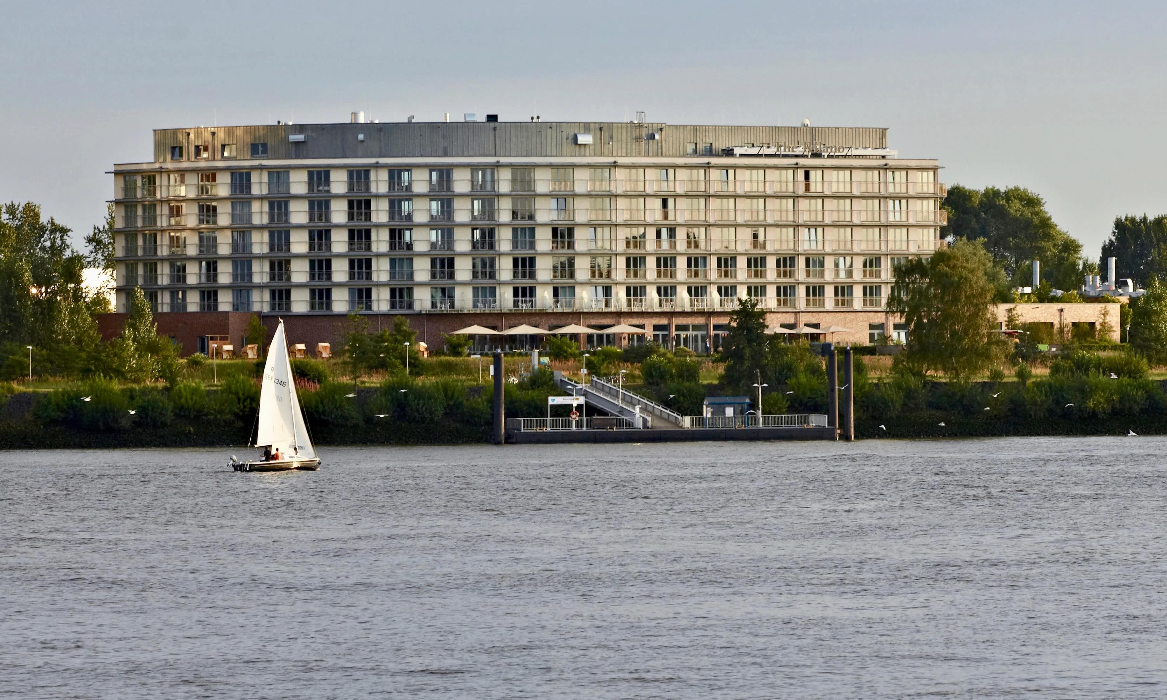 elaya hotel hamburg finkenwerder