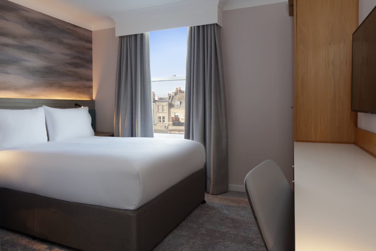 DoubleTree by Hilton Bath Ansicht 4