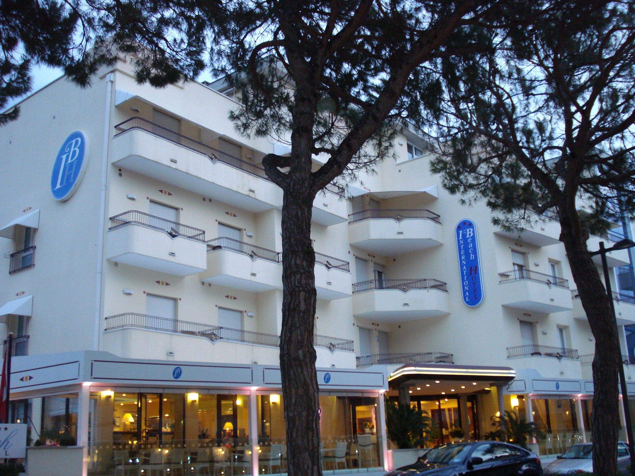 Hotel International Beach Ansicht 2