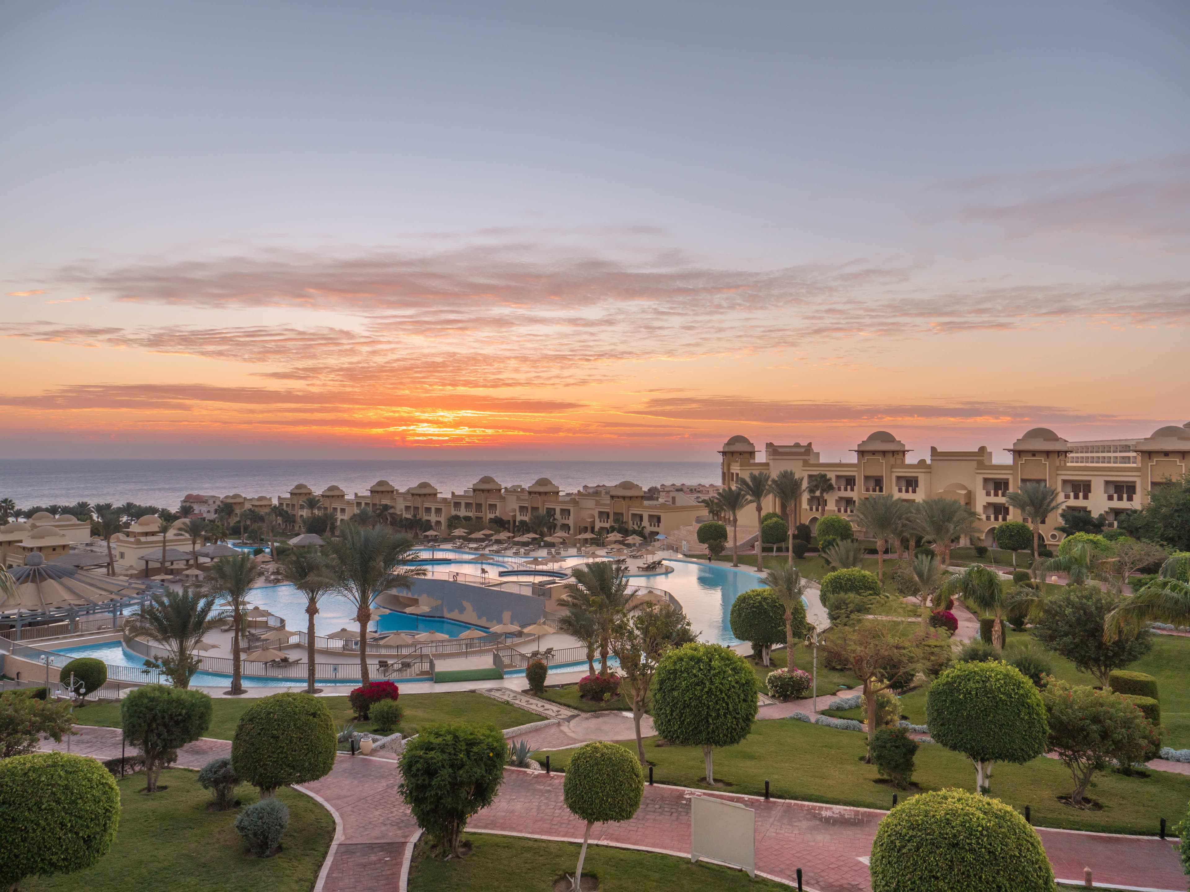 Serenity Alpha Beach Ansicht 2