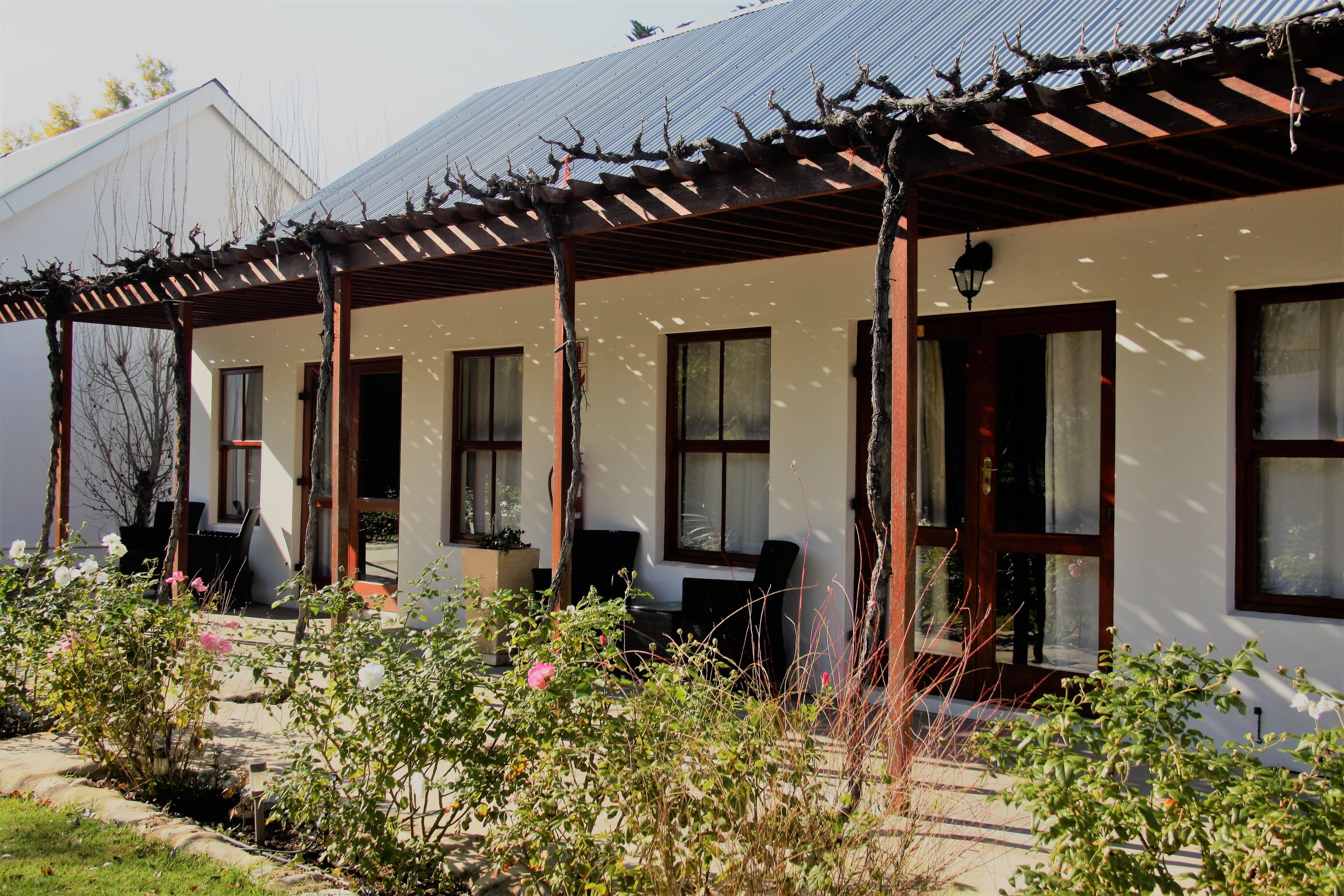 Mimosa Lodge Ansicht 3