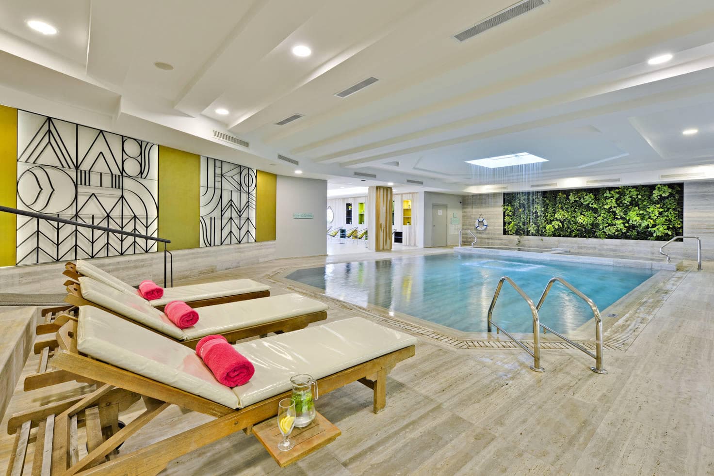 Napa Mermaid Hotel & Suites Ansicht 10