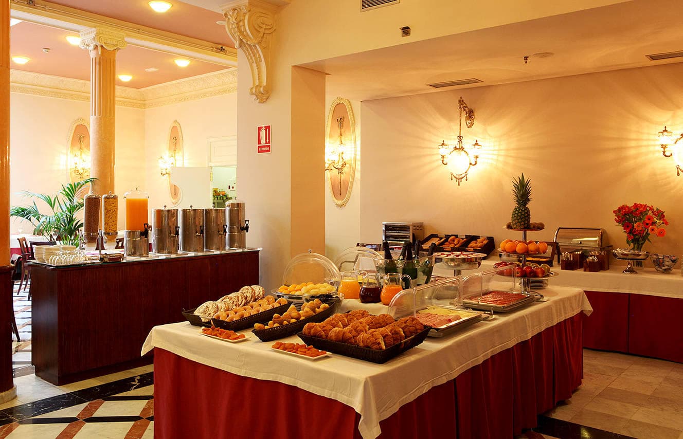 Hotel Nouvel Ansicht 8