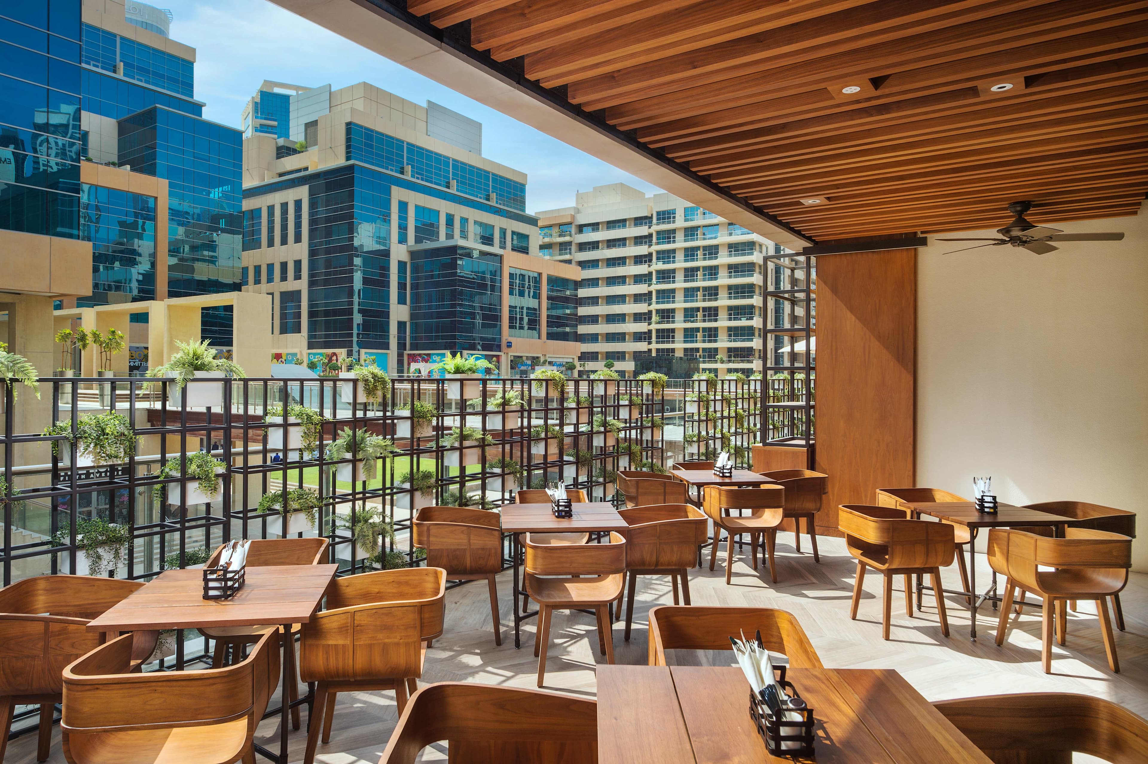 DoubleTree by Hilton Dubai - Business Bay Ansicht 7