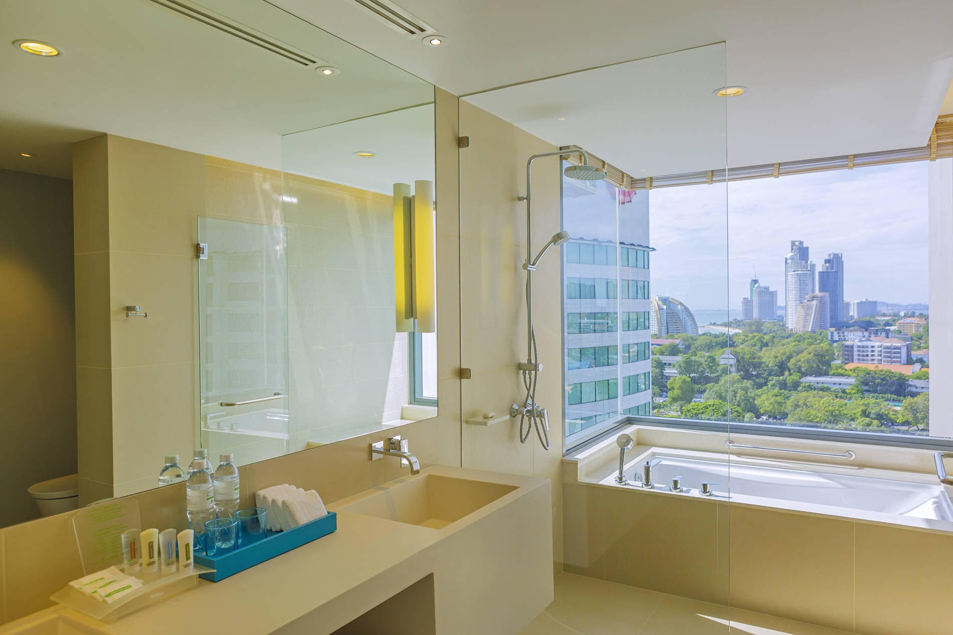 Hotel Holiday Inn Pattaya Ansicht 6