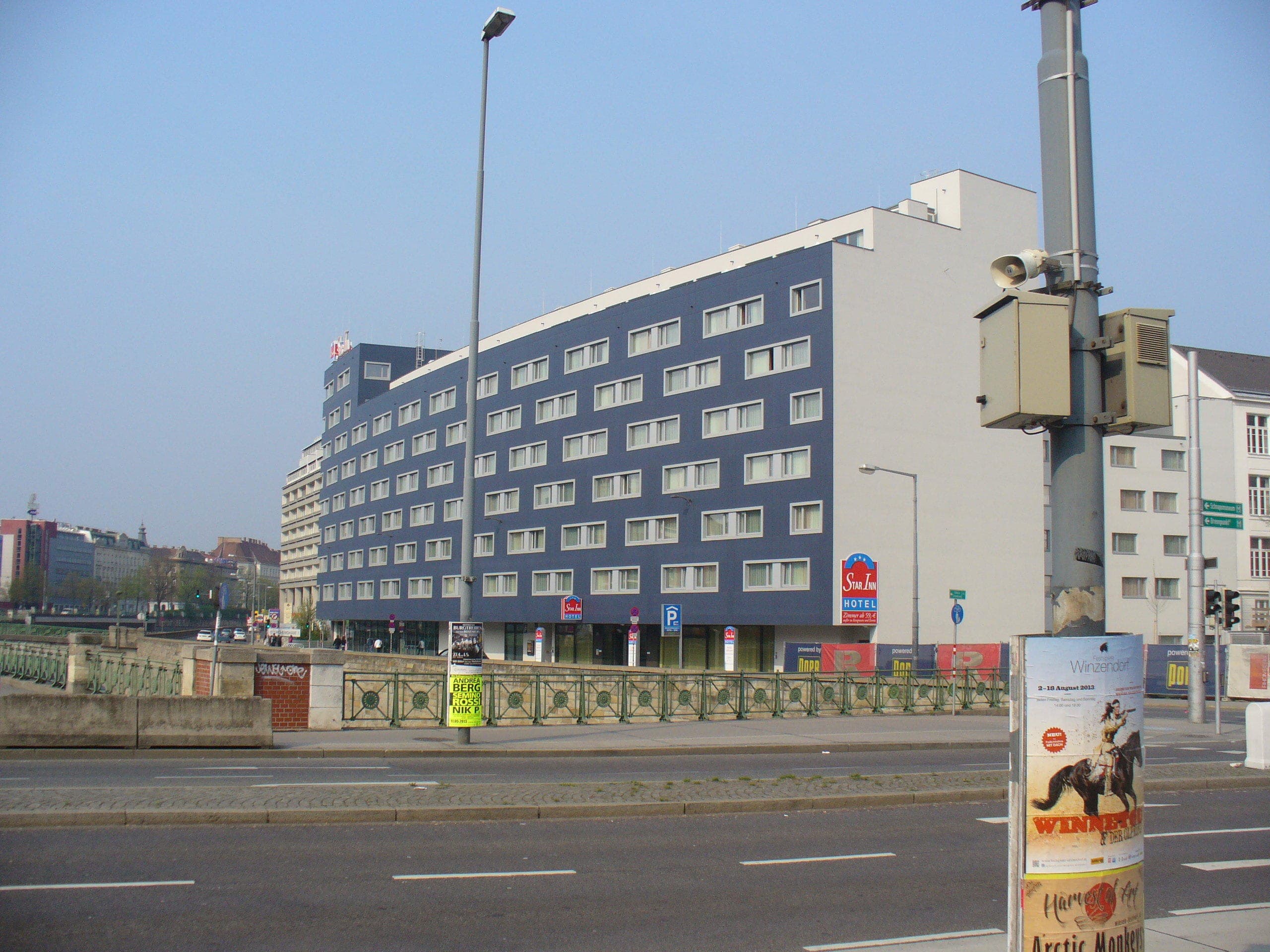 Leonardo Hotel Vienna Schönbrunn Ansicht 2