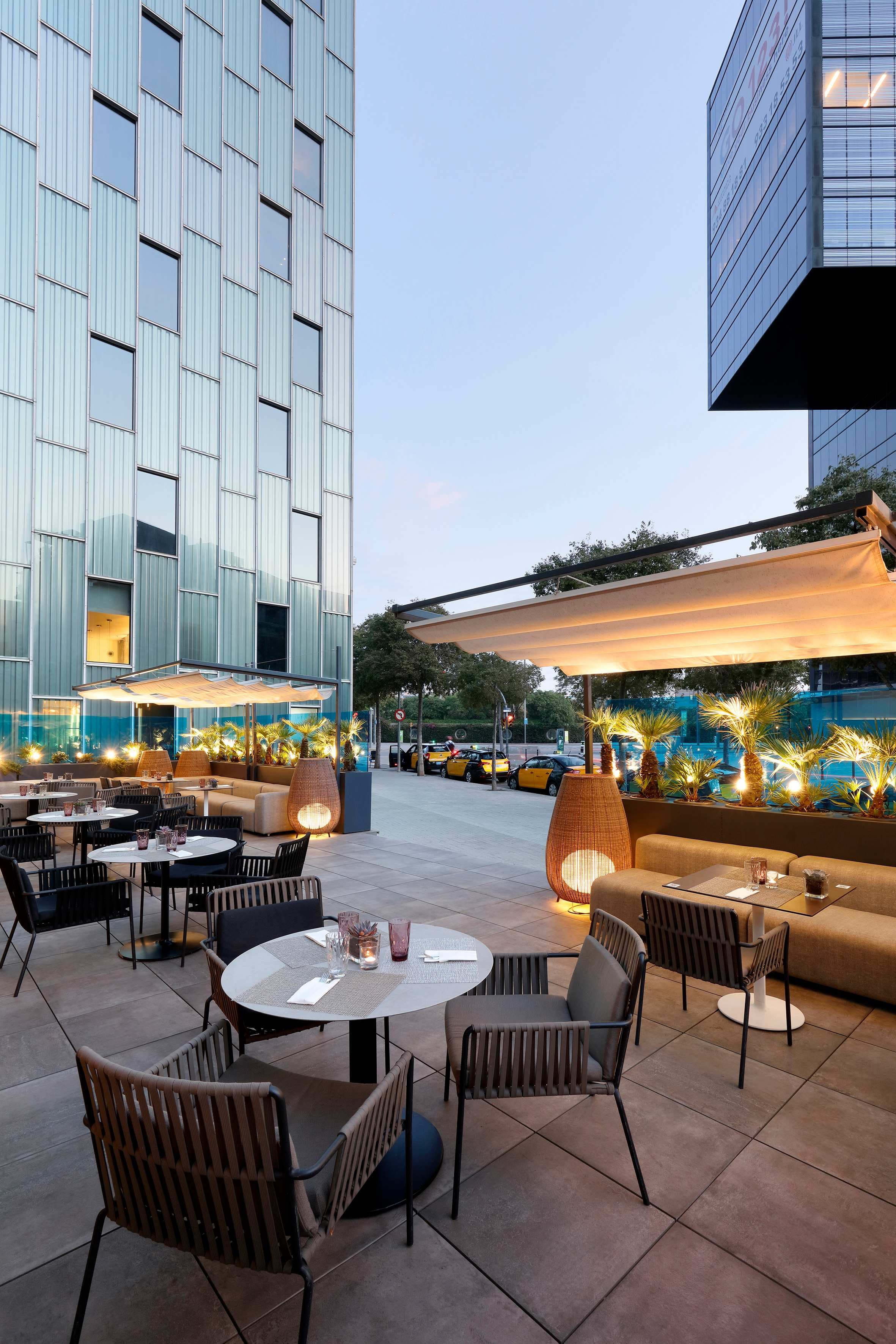 Hotel Melia Barcelona Sky Ansicht 8