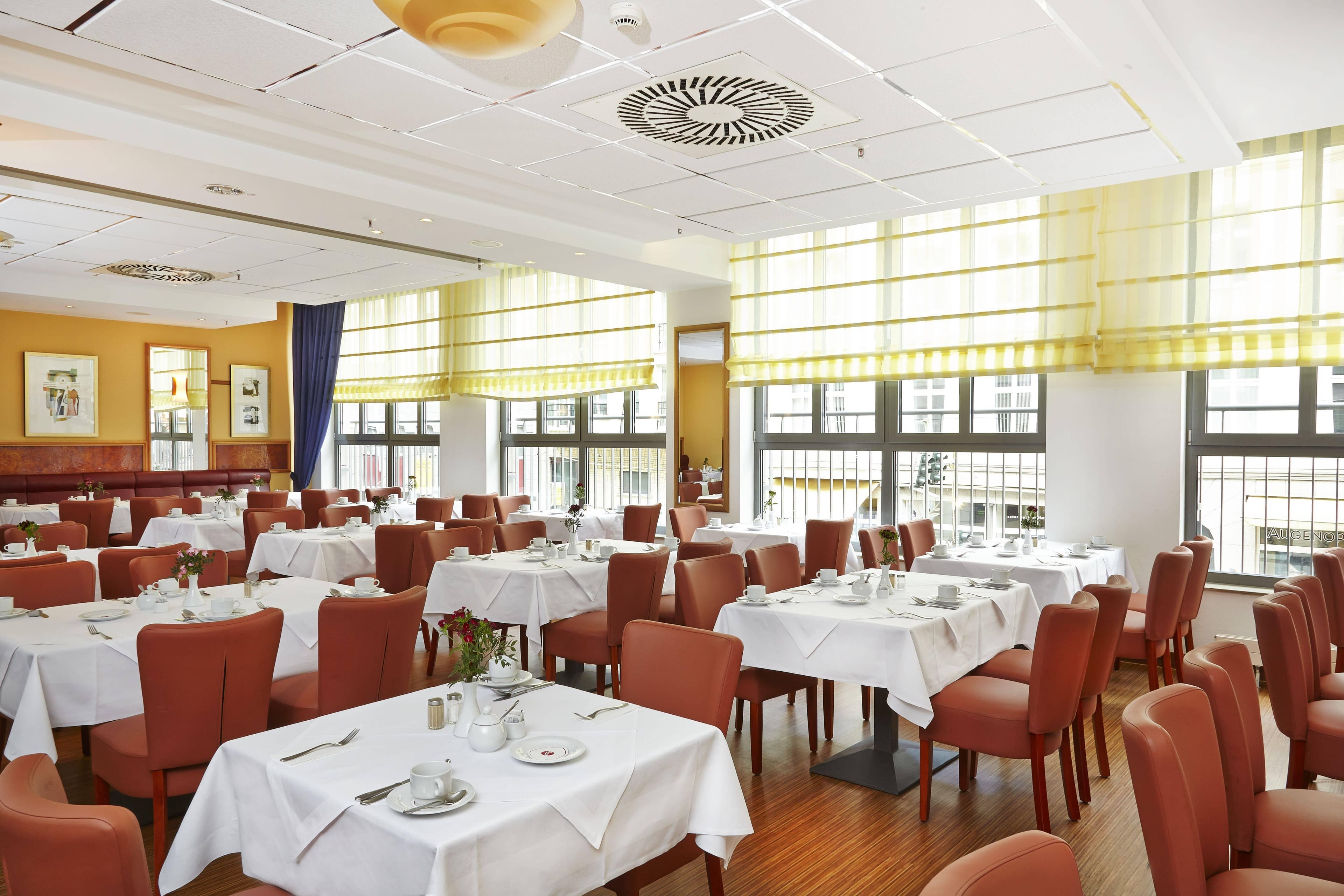 H+ Hotel Berlin Mitte Ansicht 8