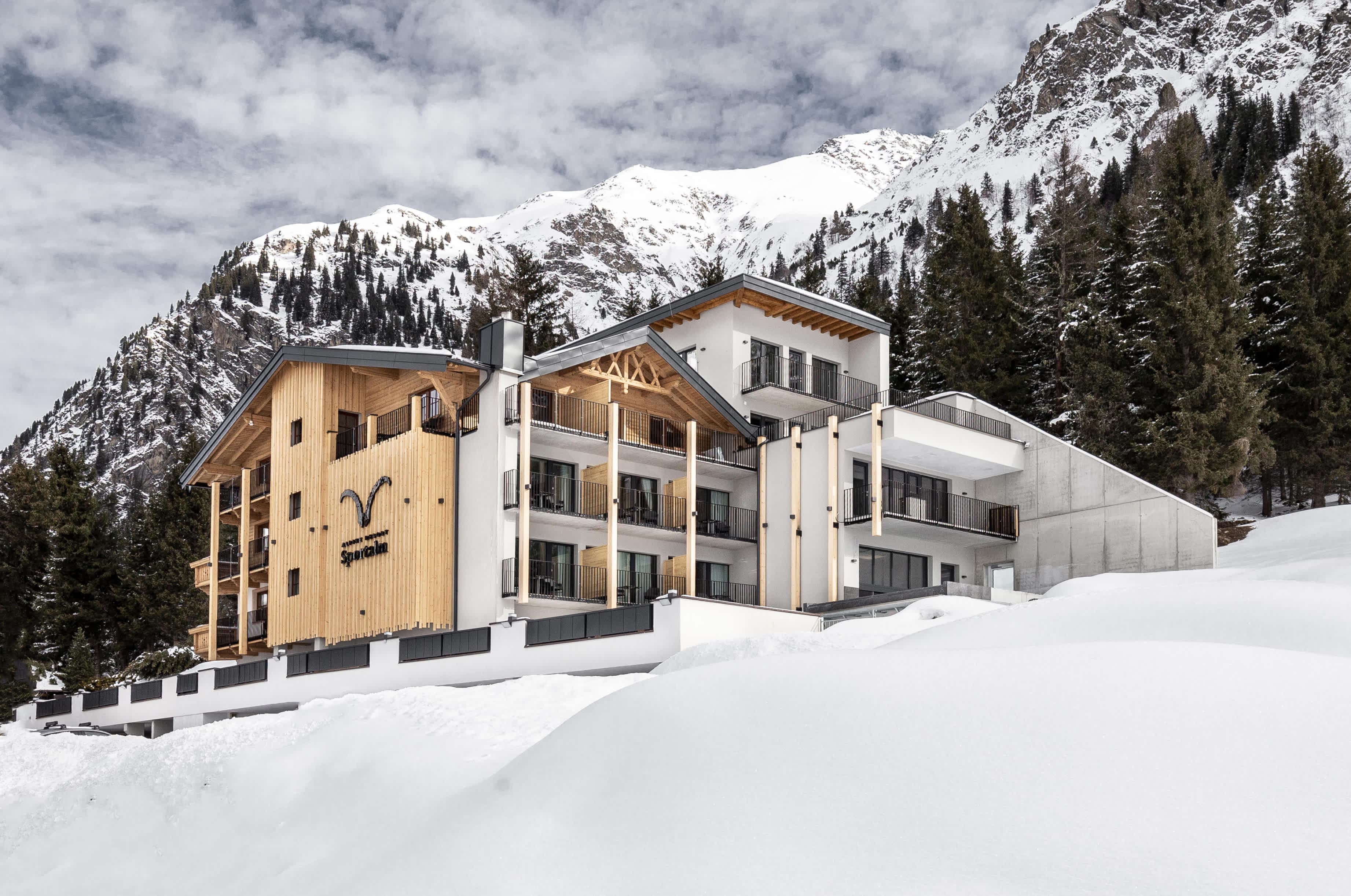 Alpine Resort Sportalm Ansicht 2