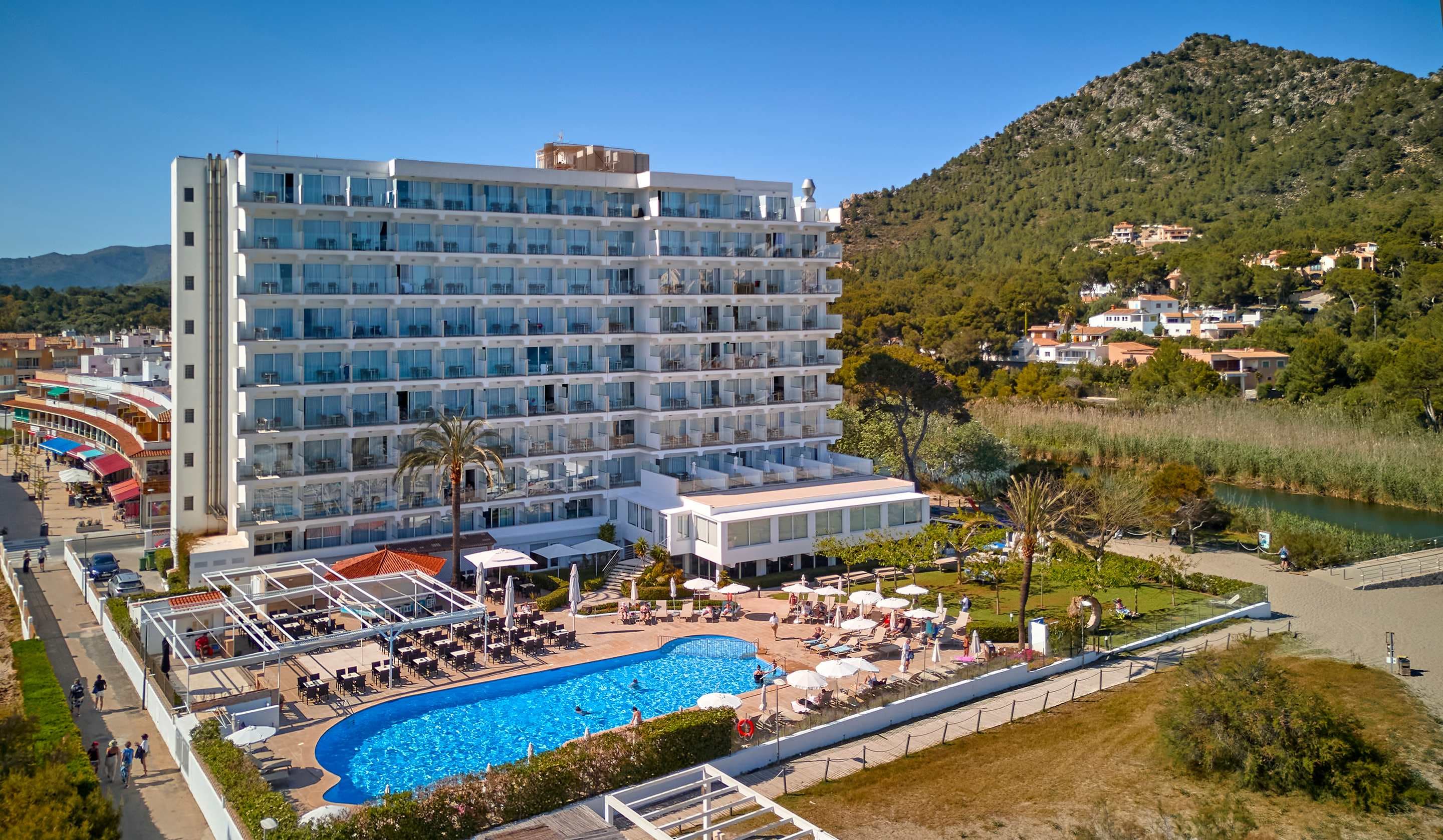 Universal Hotel Castell Royal Ansicht 10