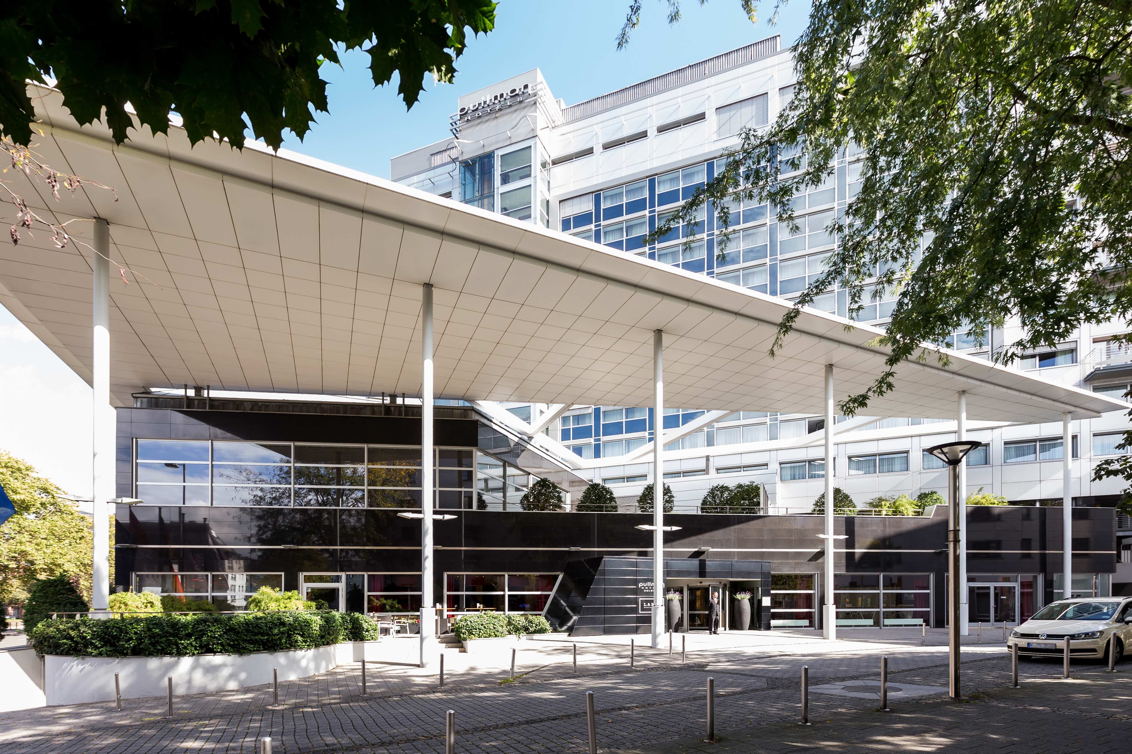Hotel Pullman Cologne Ansicht 2