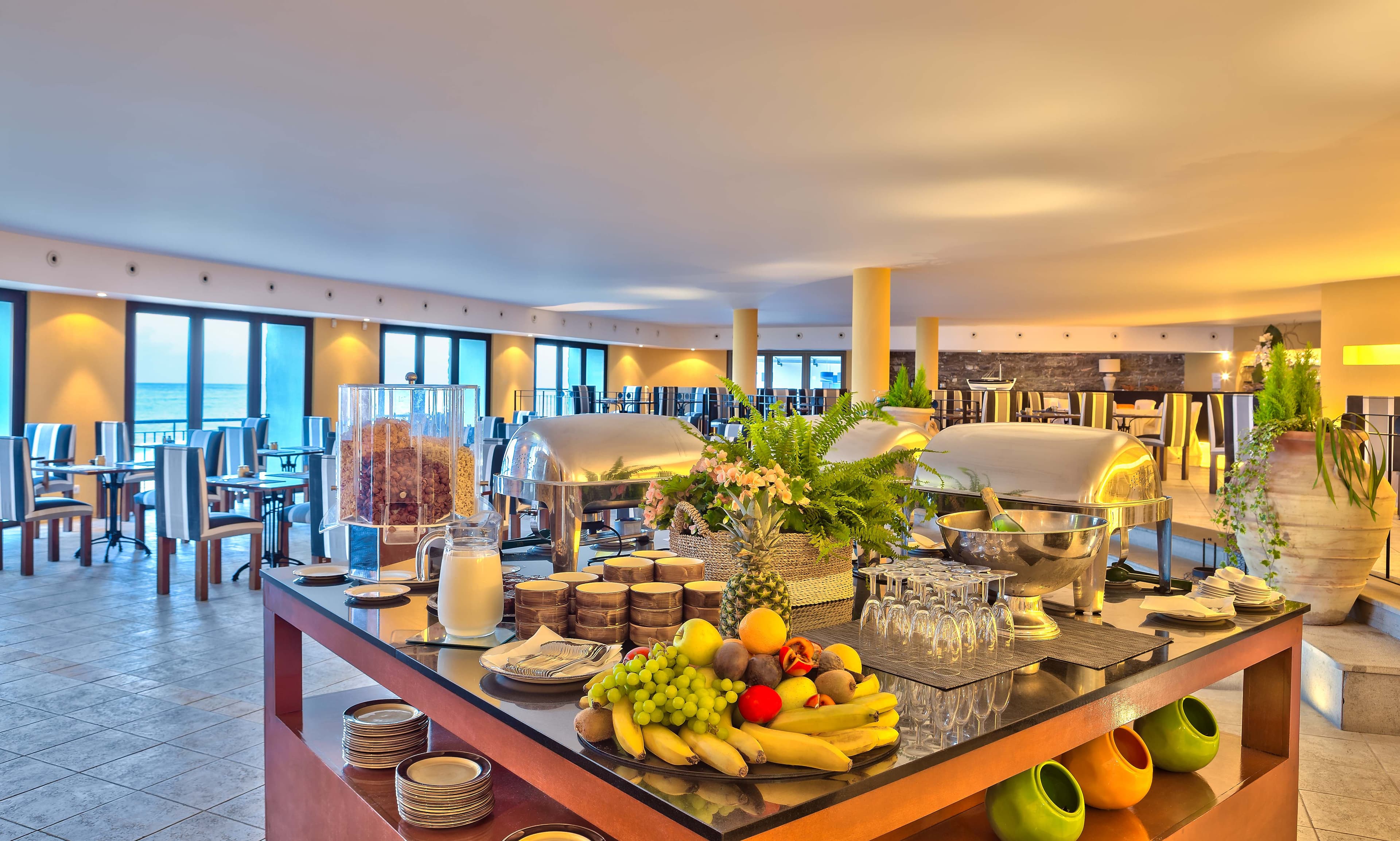 Hotel Torre Praia Ansicht 9