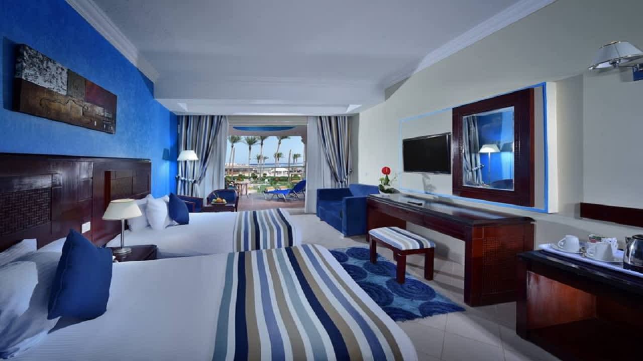 Sea Beach Edge by Rotana Ansicht 5
