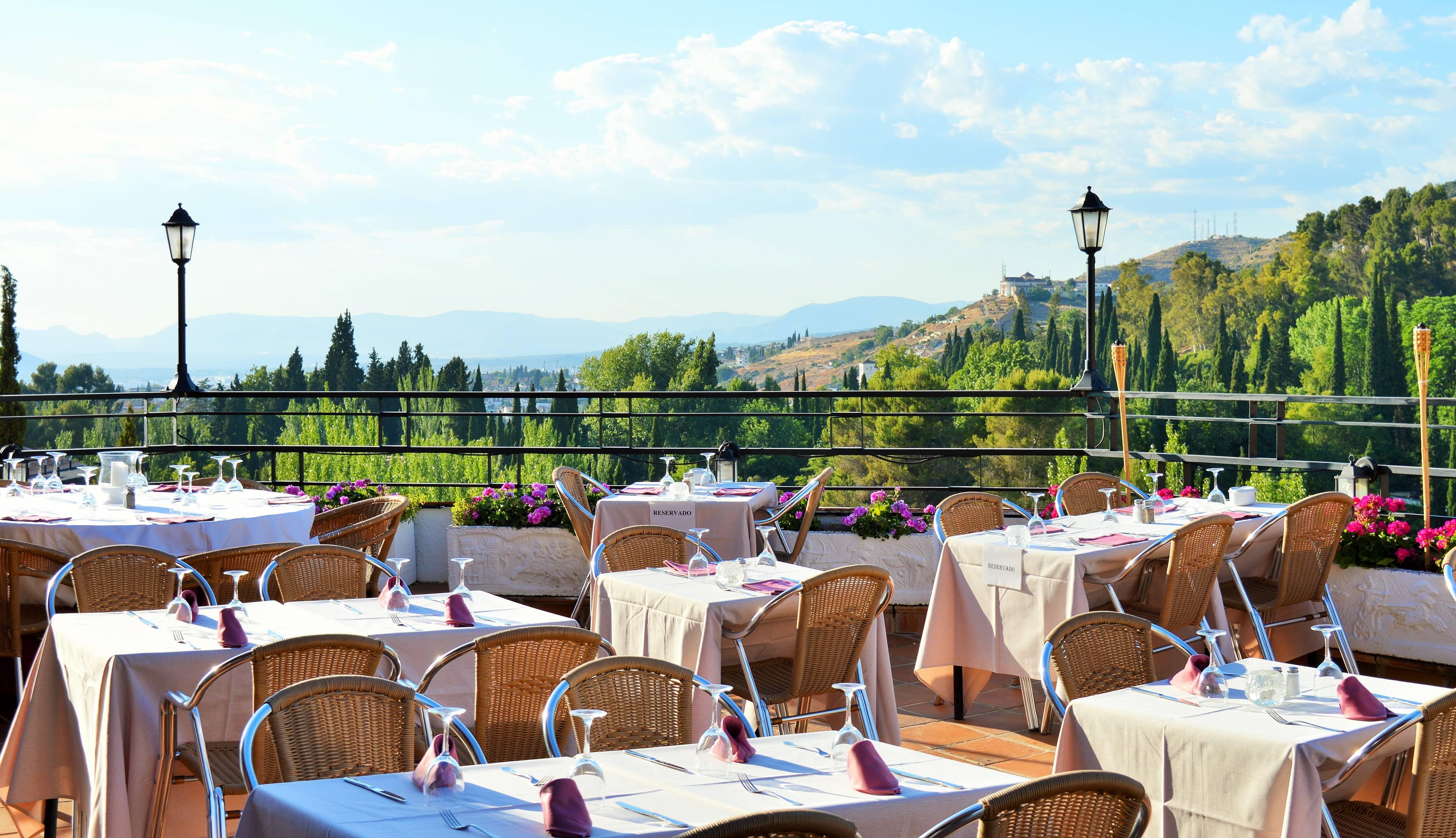Hotel Porcel Alixares Ansicht 2