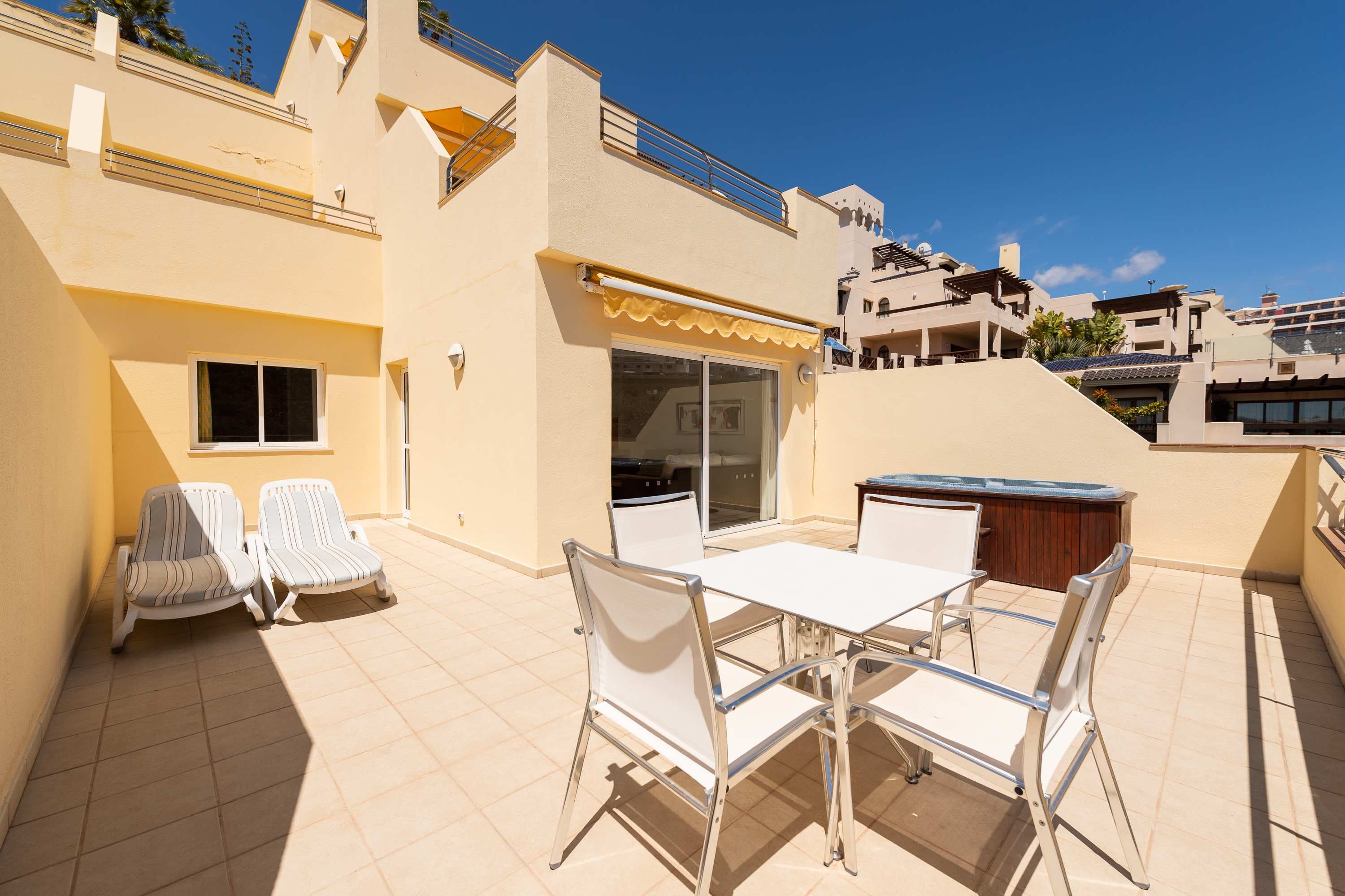 Holiday Club Sol Amadores Ansicht 9