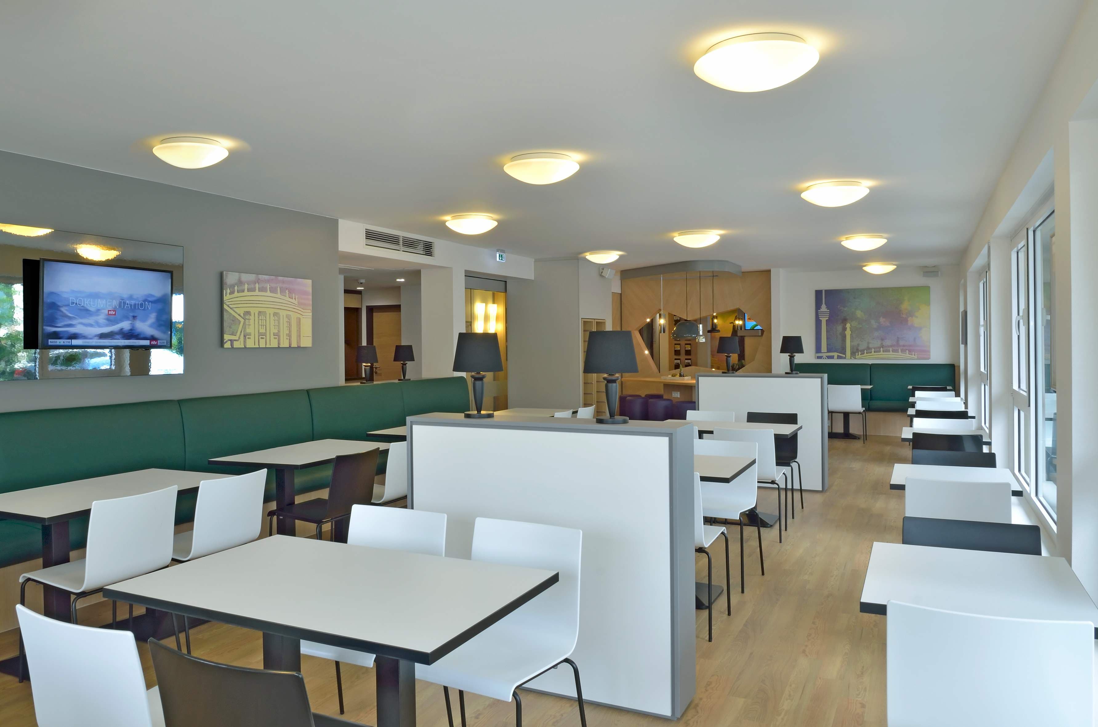 B&B Hotel Stuttgart-Vaihingen Ansicht 8