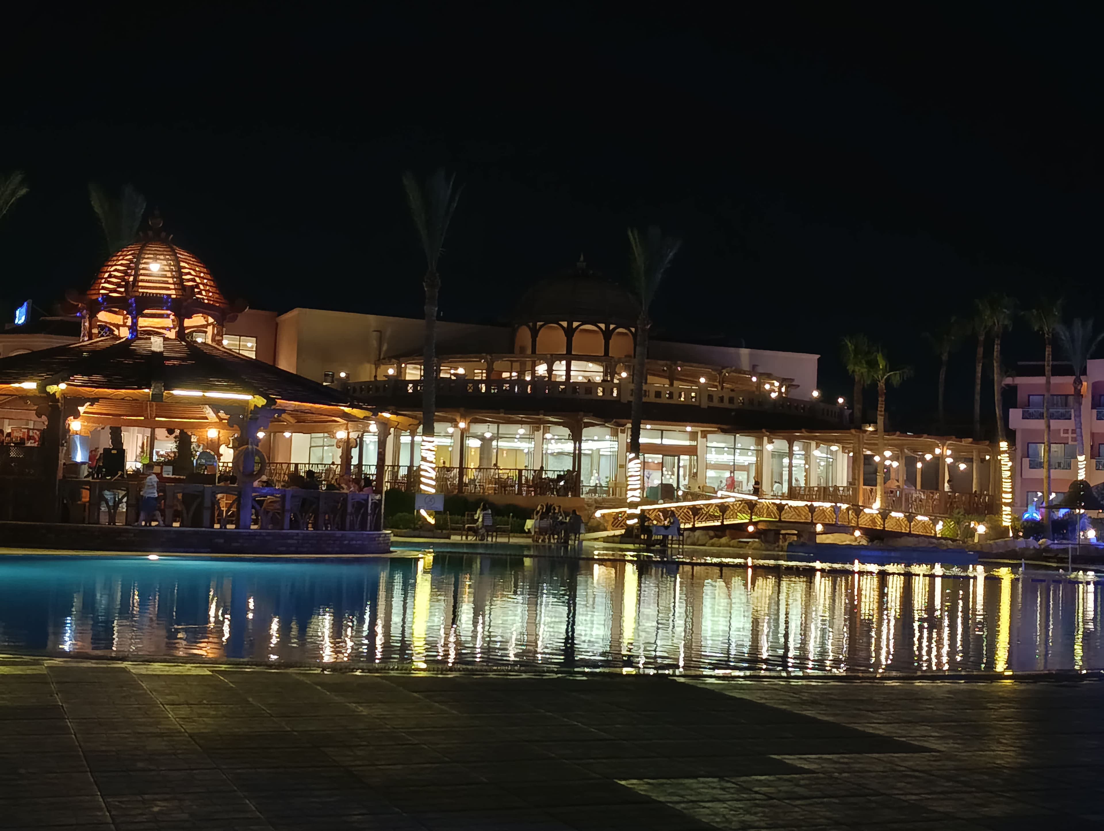 Parrotel Aqua Park Resort Ansicht 3