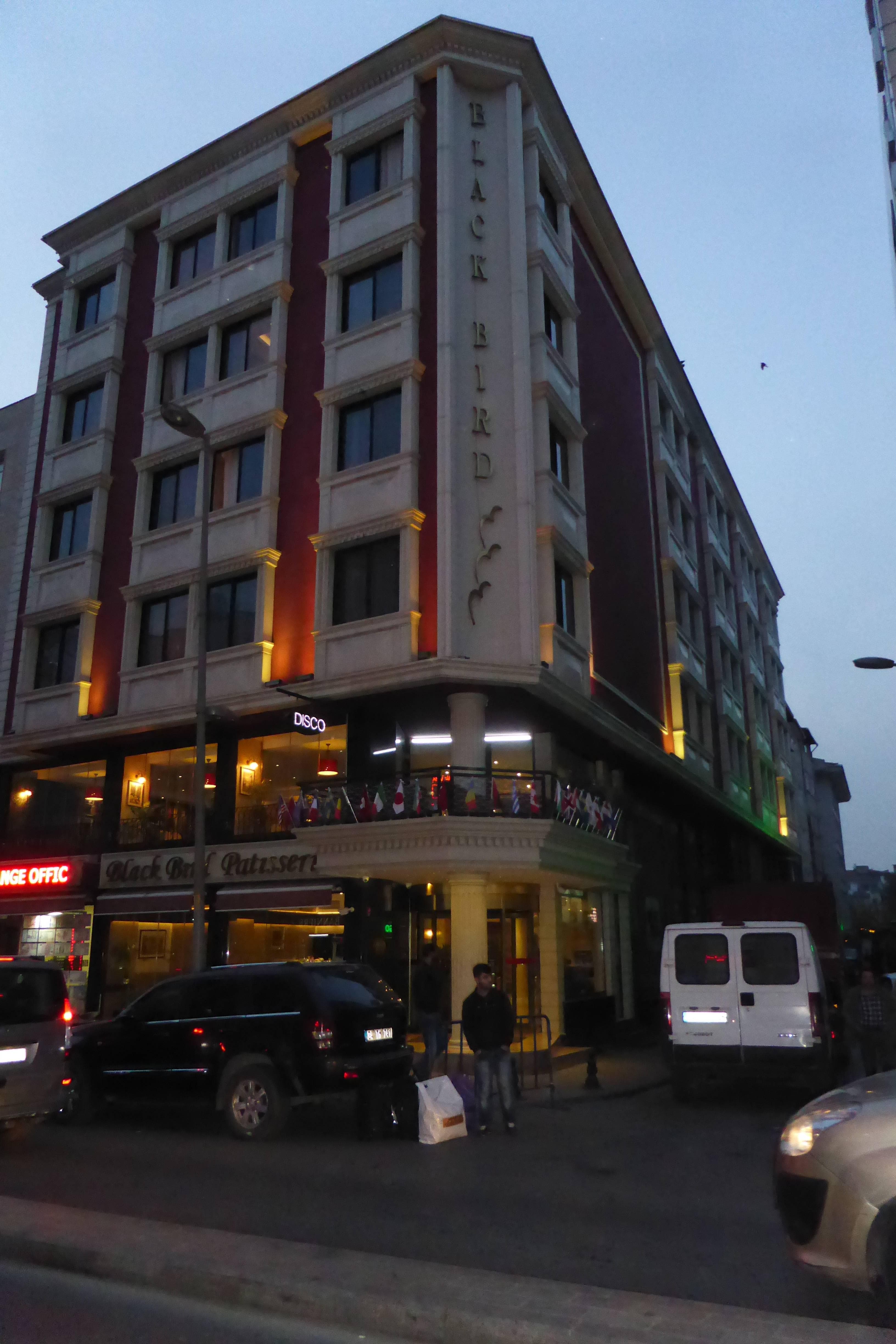 Hotel Black Bird Ansicht 2