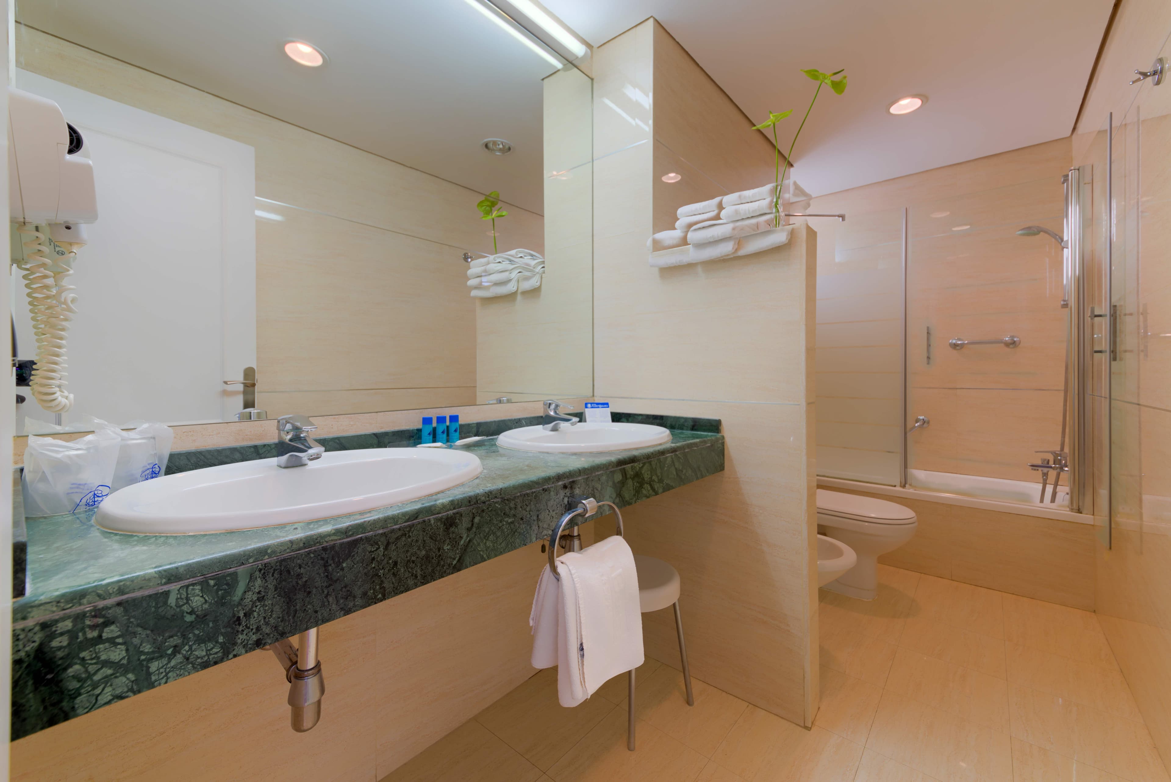 Hotel Puerto Bahía & Spa Ansicht 5