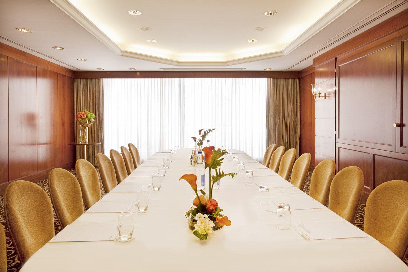 Mövenpick Hotel Geneva Ansicht 5
