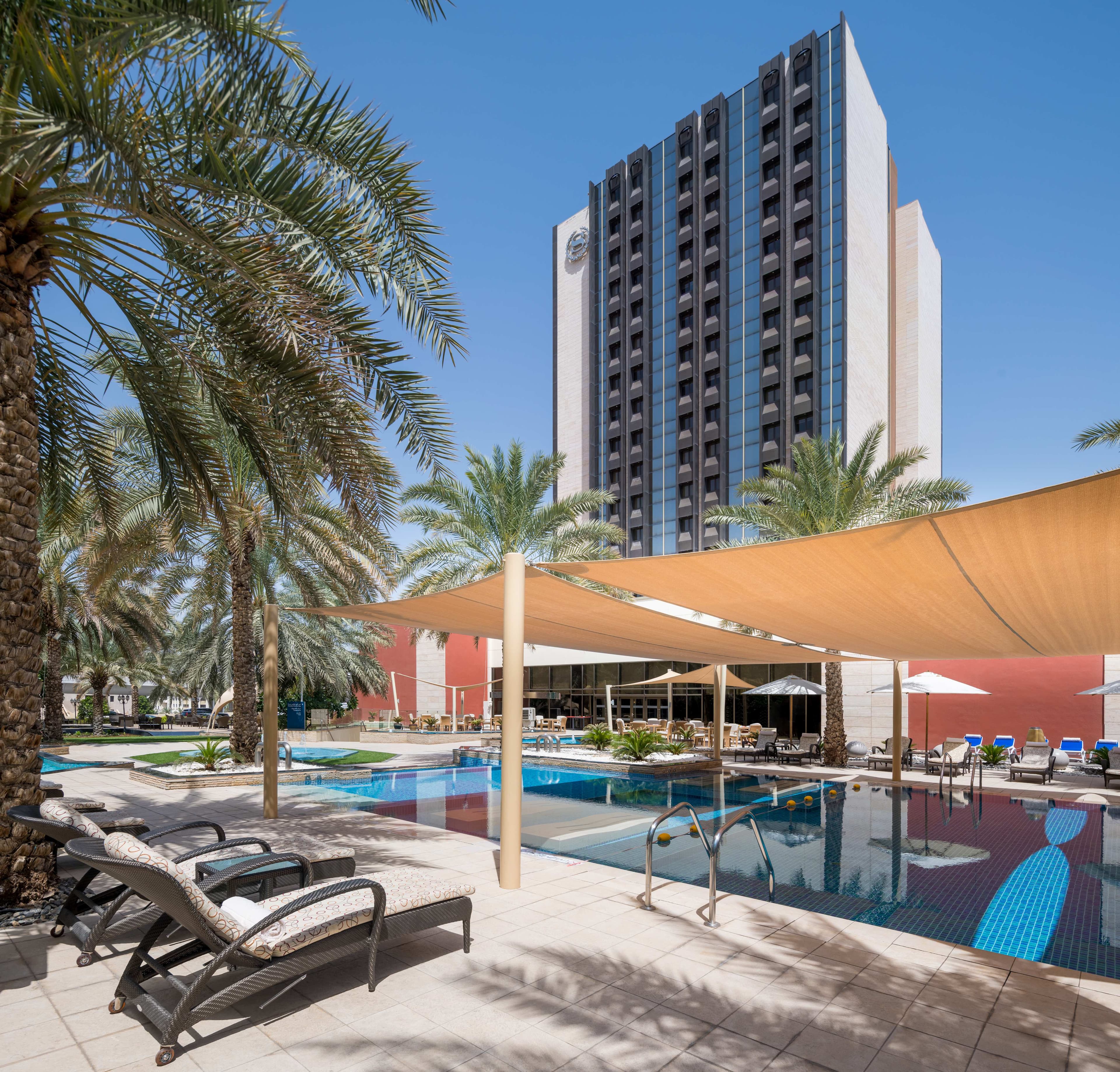 Sheraton Oman Hotel Ansicht 3