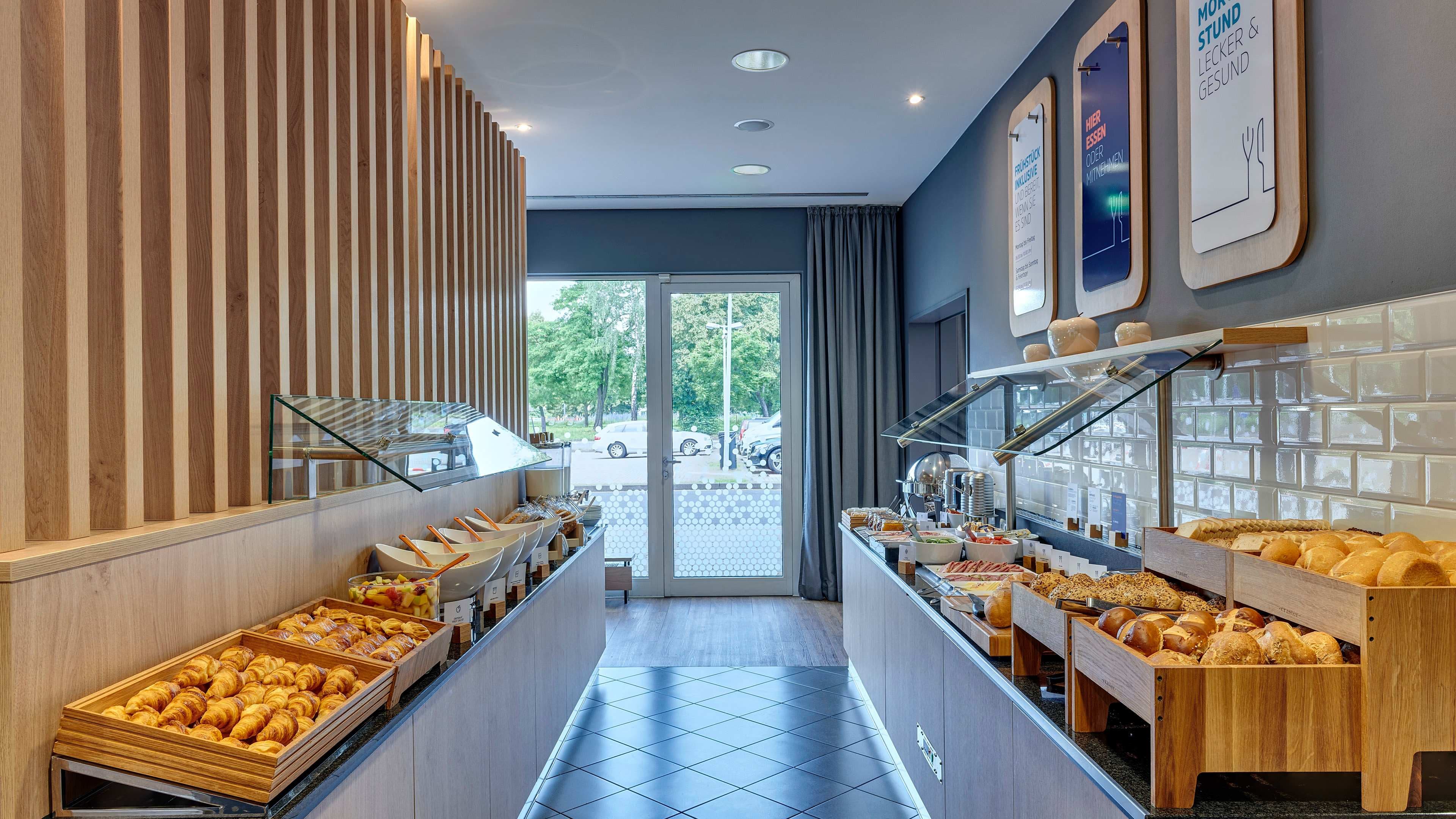 Holiday Inn Express Köln - Mülheim Ansicht 7