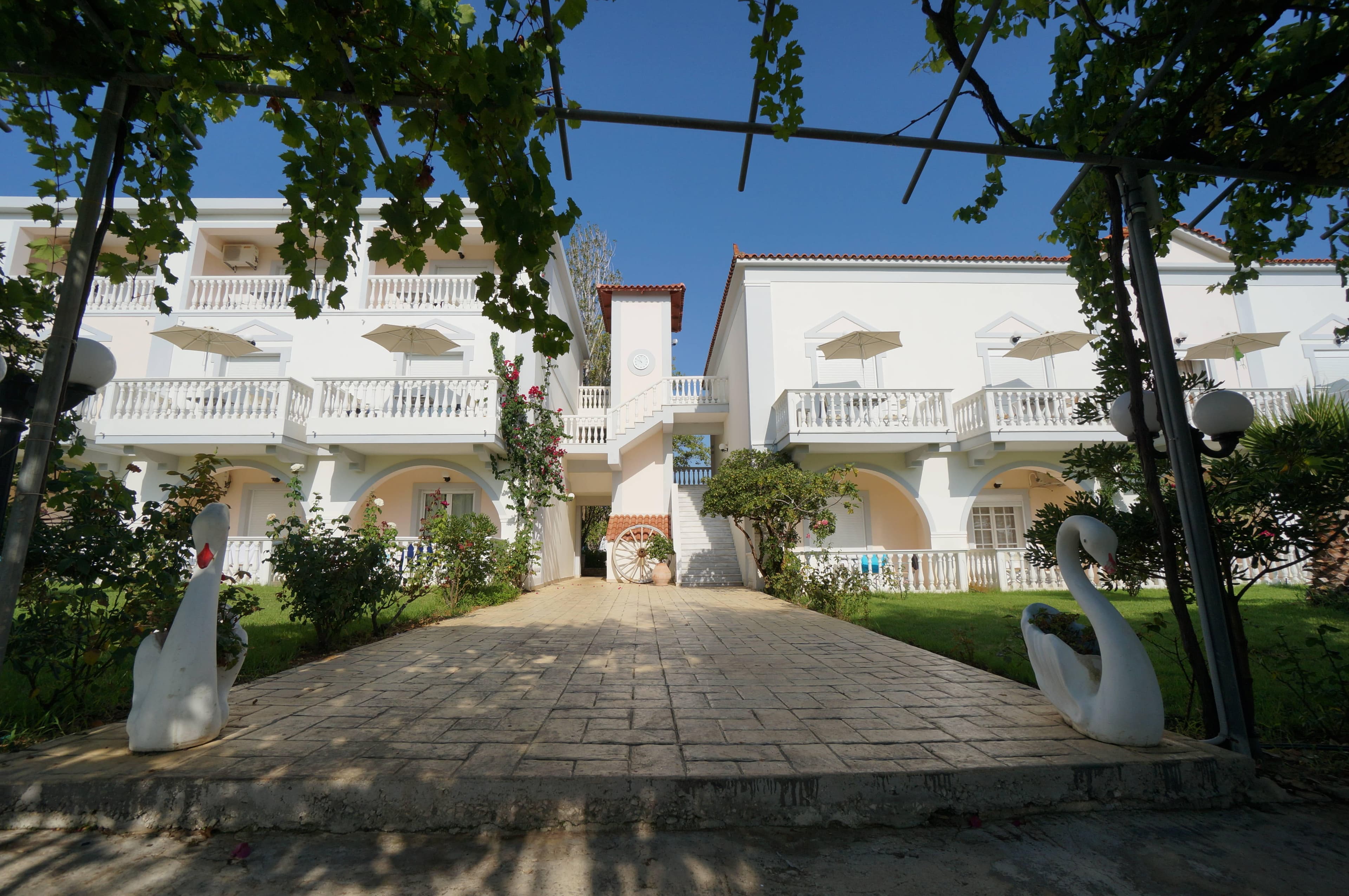 Hotel Belussi Beach